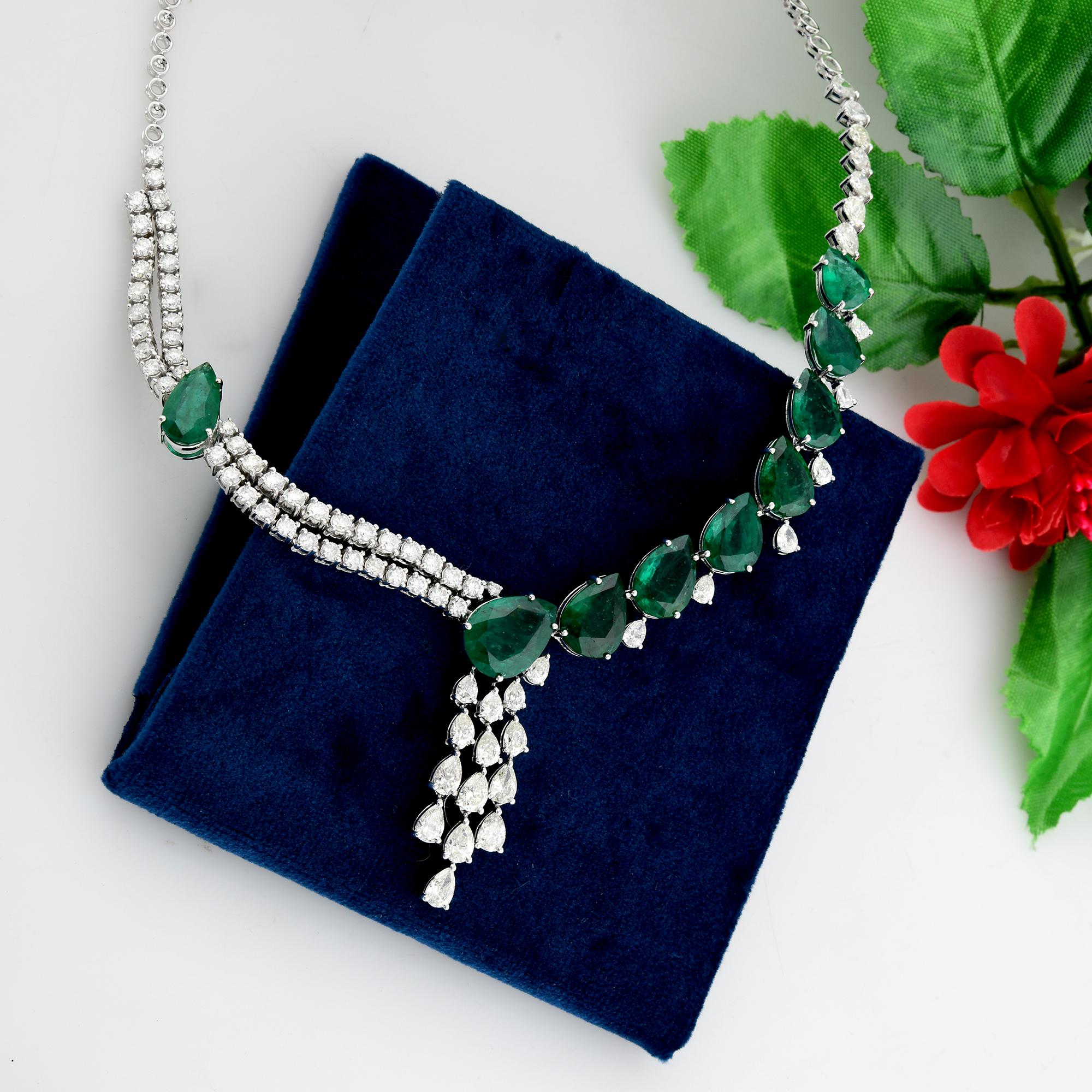 Women's Pear Shape Emerald Gemstone Necklace Diamond 14 Karat White Gold Fine Jewelry For Sale