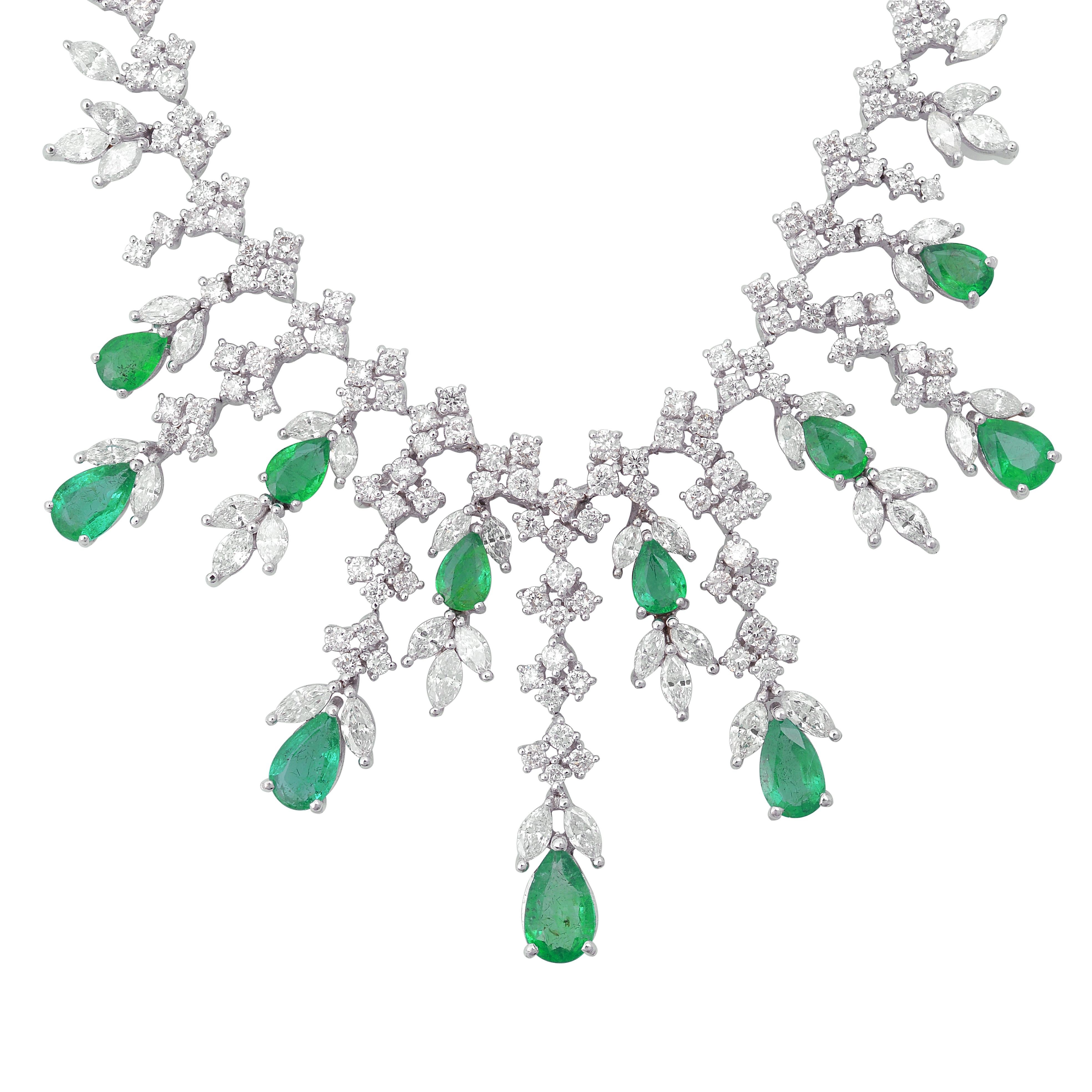 This Pear Shape Emerald Gemstone Necklace Diamond is a true statement piece, suitable for any occasion. Whether worn as a dazzling complement to an evening gown or as a luxurious accent to elevate your everyday style, it is sure to captivate