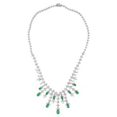 Pear Shape Emerald Gemstone Necklace Diamond 18 Karat White Gold Fine Jewelry