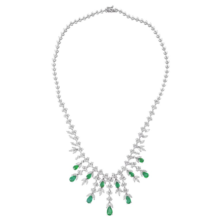 Pear Shape Emerald Gemstone Necklace Diamond 18 Karat White Gold Fine ...