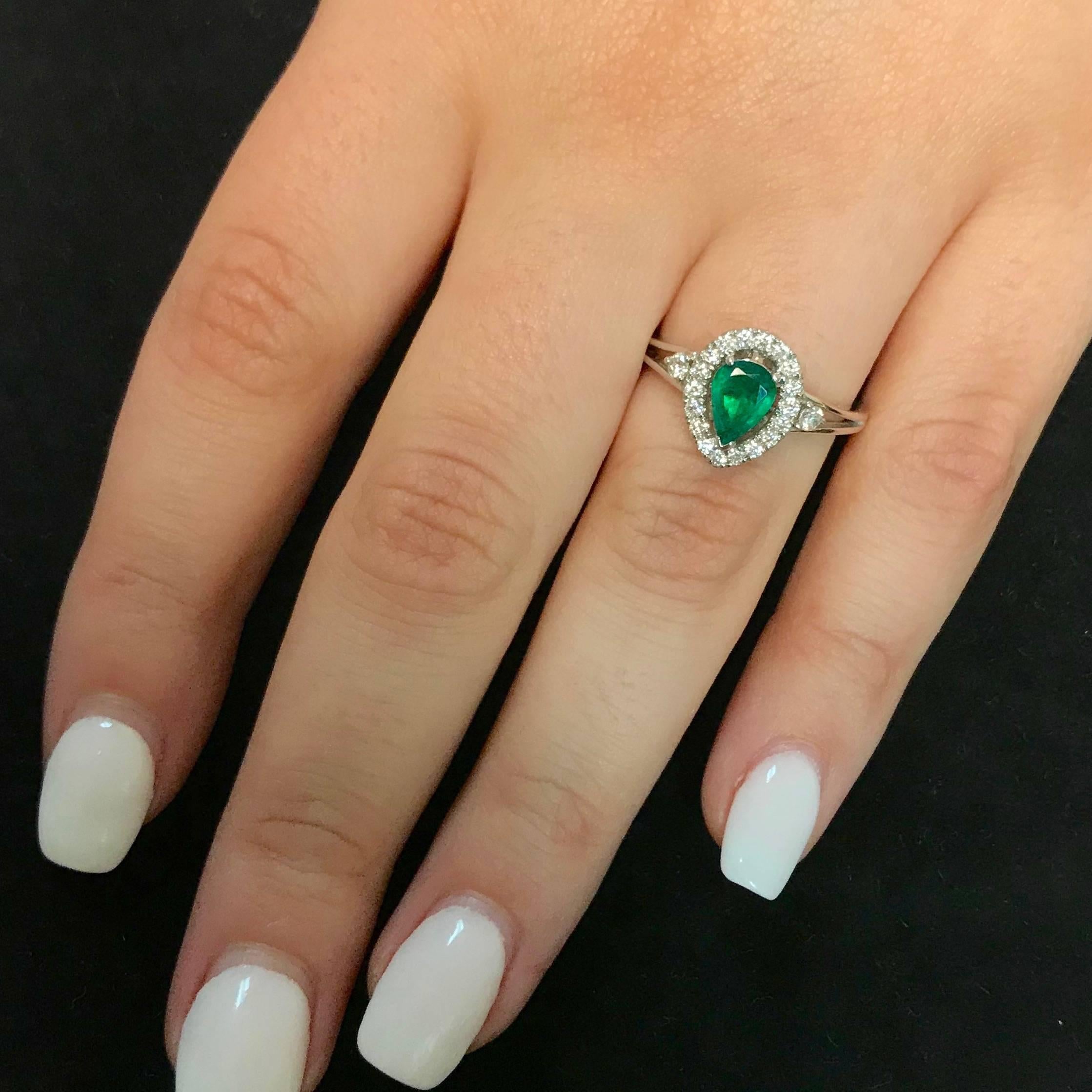 Contemporary Pear Shape Natural Emerald Halo Diamond Engagement Ring 14K White Gold