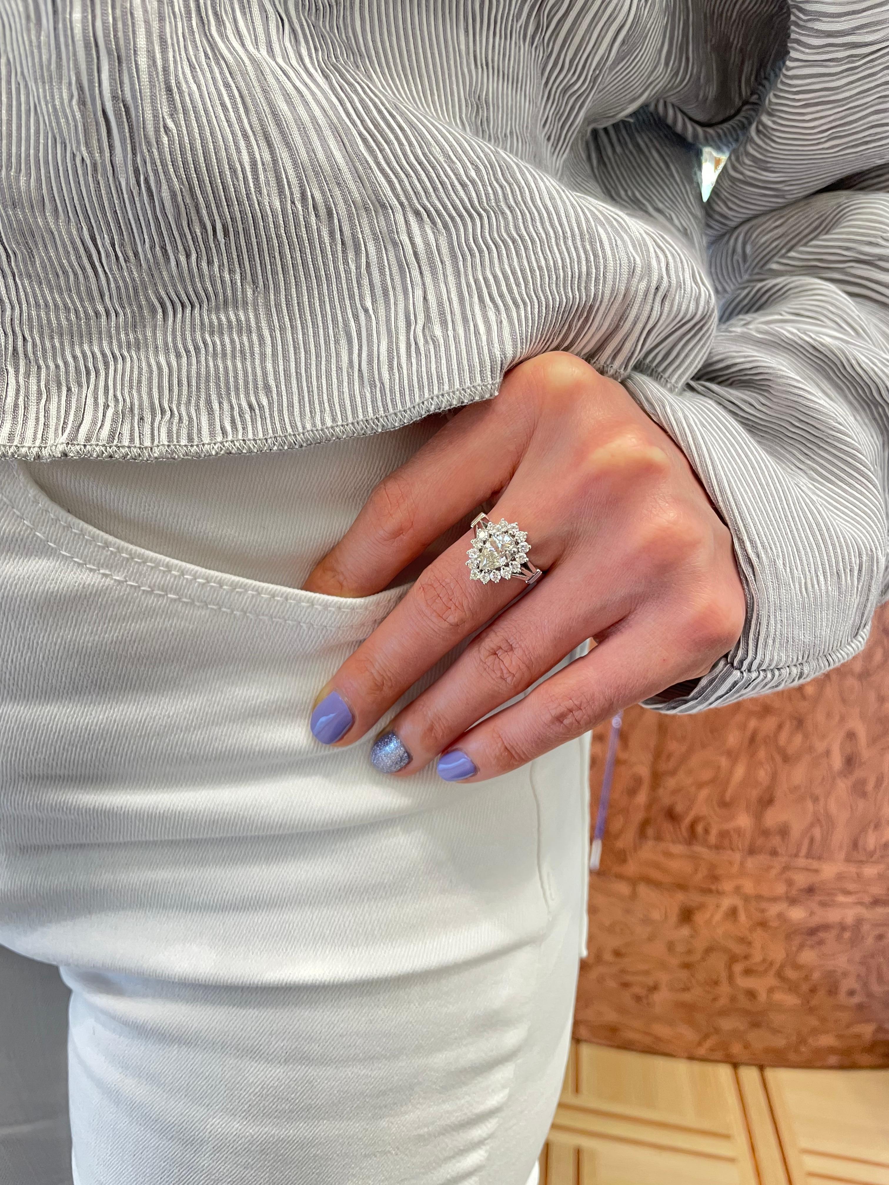 Pear Shape Engagement Diamond Ring 1.20 Carat For Sale 4