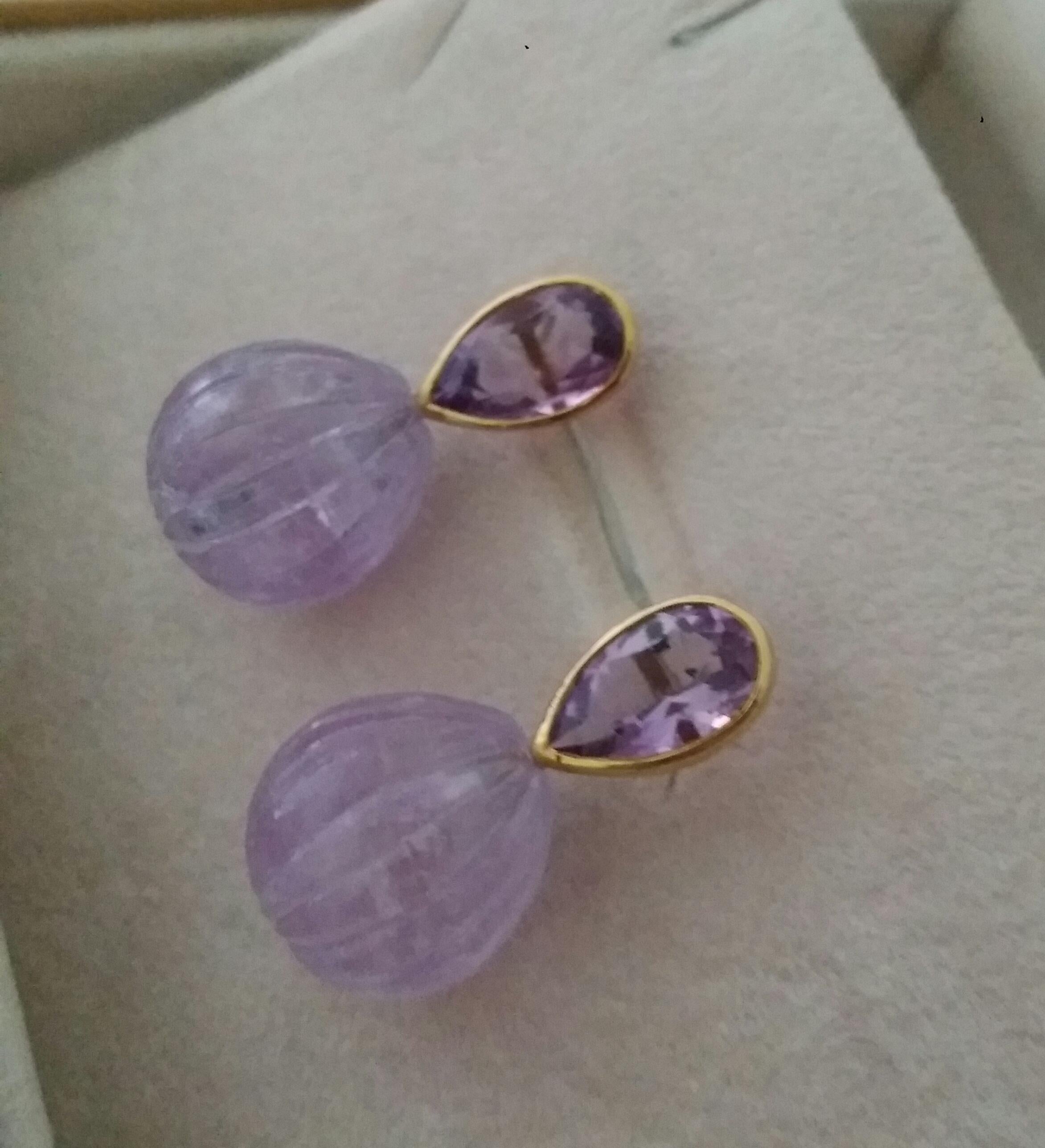 Pear Shape Faceted Amethysts Gold Bezel Engraved Amethyst Drops Stud Earrings For Sale 2