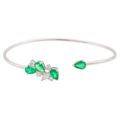 Bracelet manchette en émeraude naturelle de forme poire, diamant en or blanc 18k