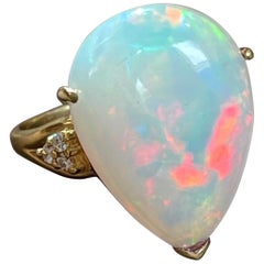 Pear Shape Opal and Diamond Cocktail Ring 14 Karat Yellow Gold, Estate