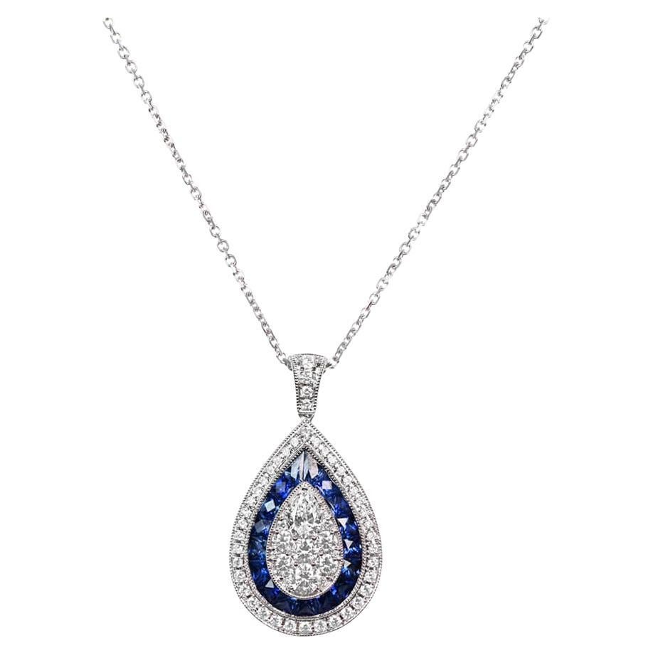 Pendentif poire et diamant rond brillant, halo saphir, or blanc 18K en vente