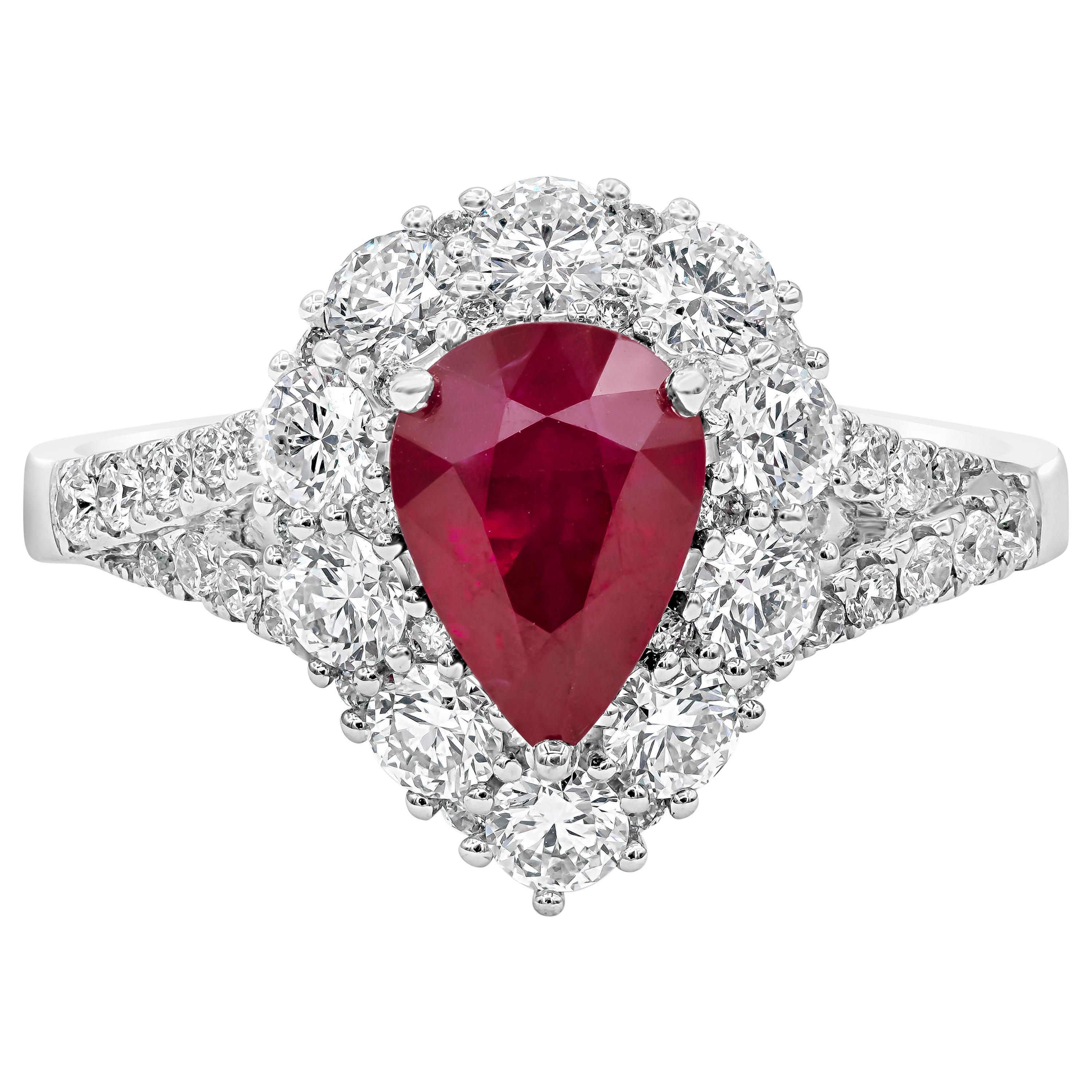 Roman Malakov, bague de fiançailles en rubis en forme de poire de 1,33 carat avec halo de diamants