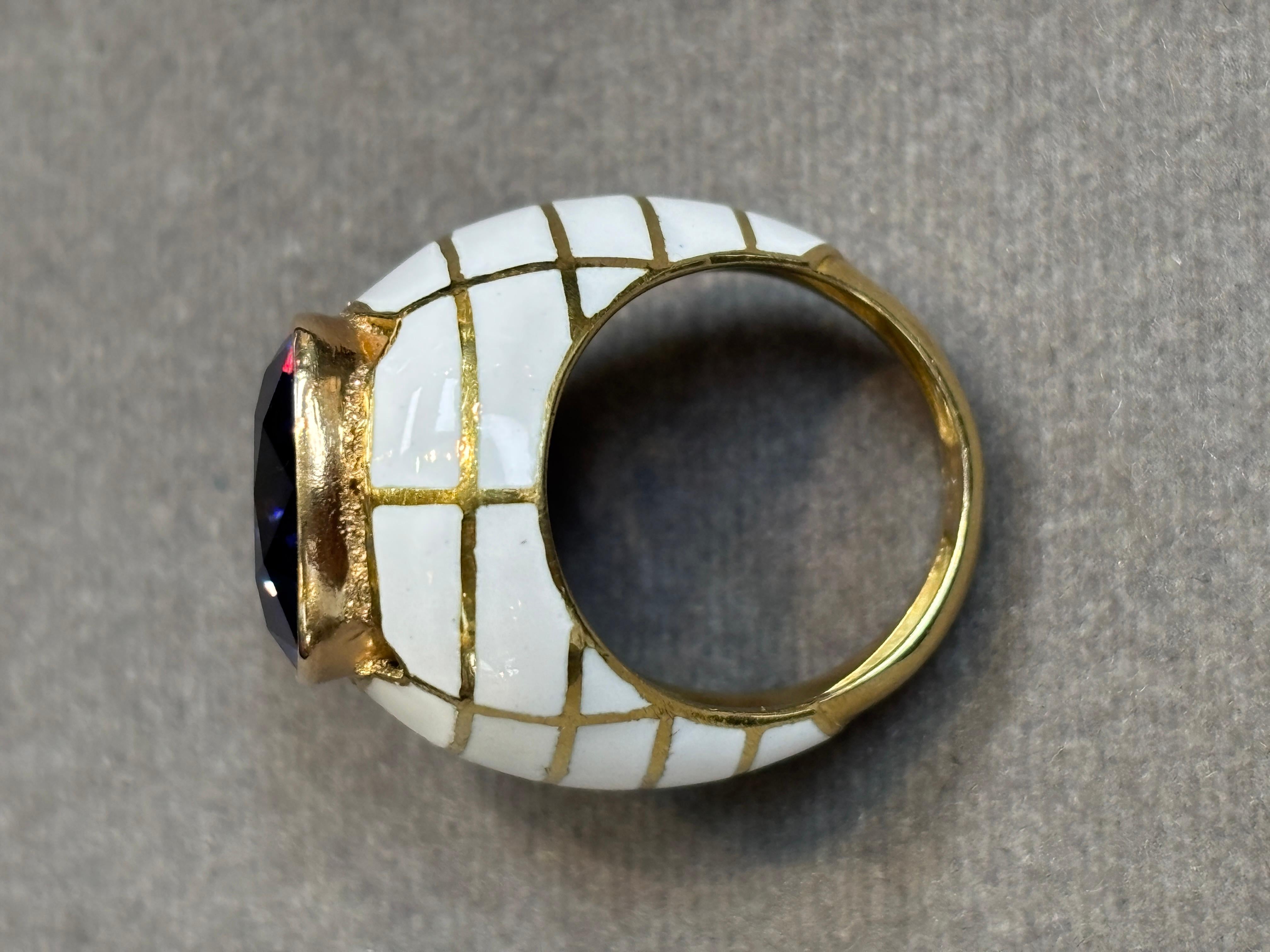 Pear Shape Sapphire and Enamel Ring For Sale 3