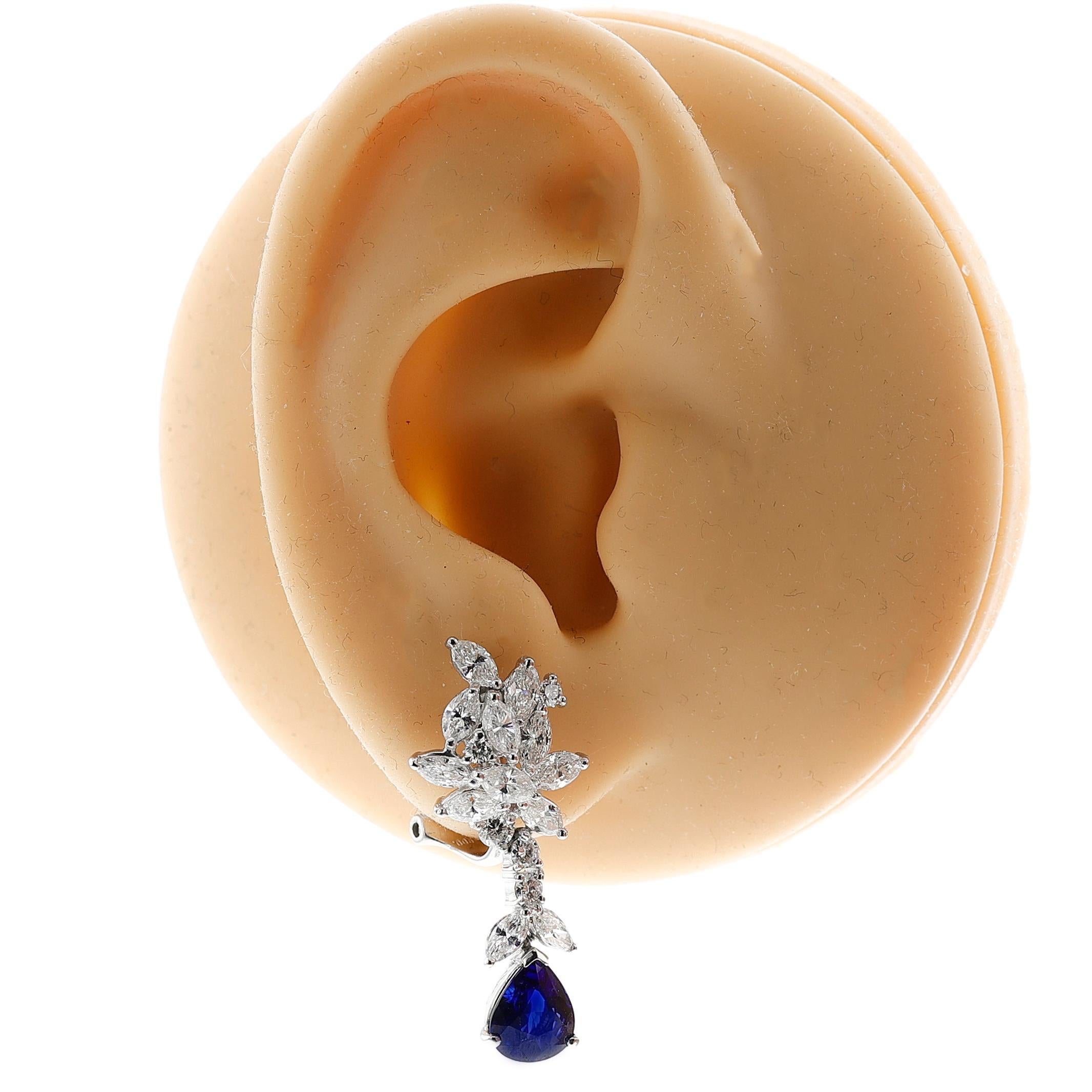 da uomo o donna Orecchini pendenti con zaffiro e diamanti a forma di pera, platino in vendita