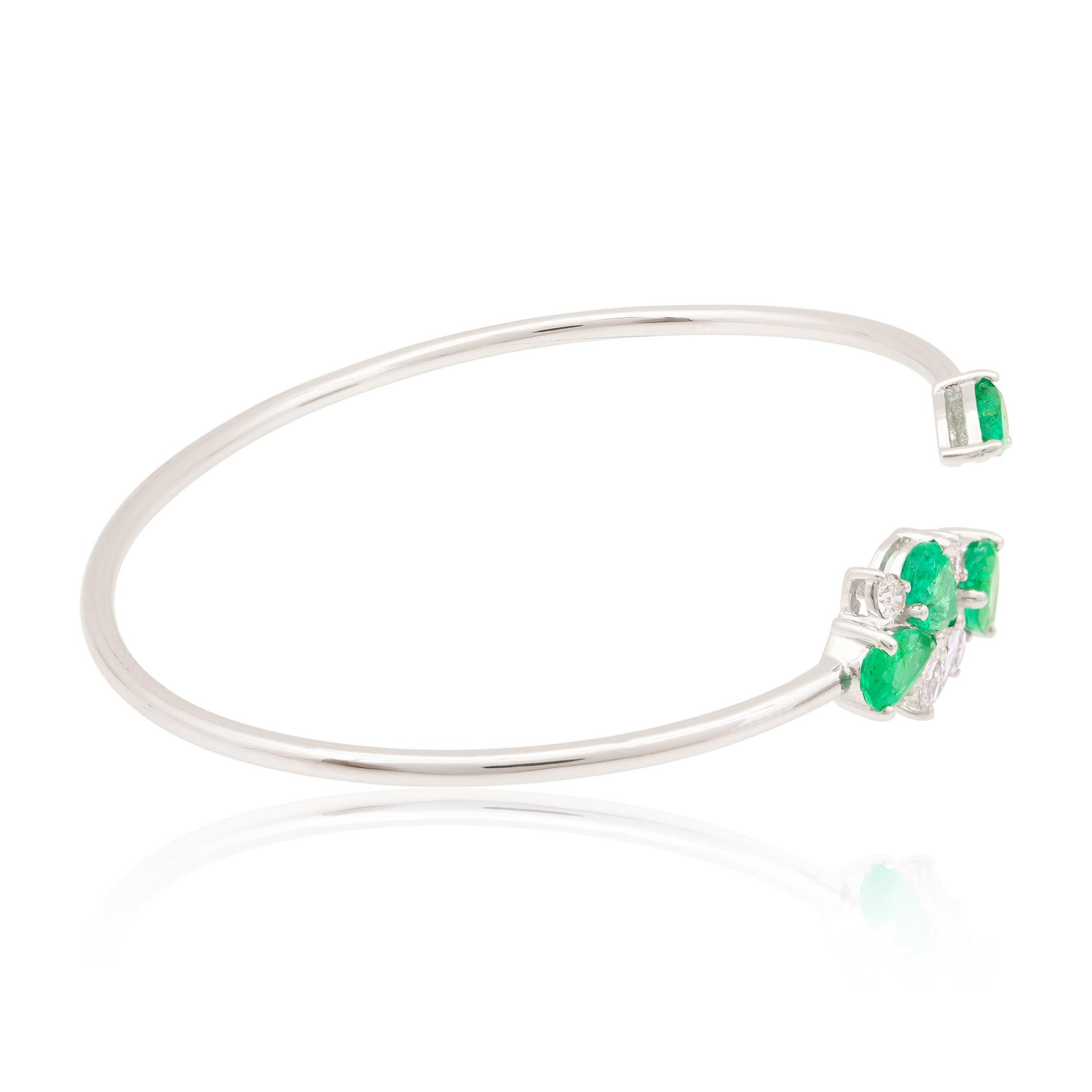 Pear Cut Pear Shape Natural Emerald Cuff Bangle Bracelet Diamond 18k White Gold Jewelry For Sale