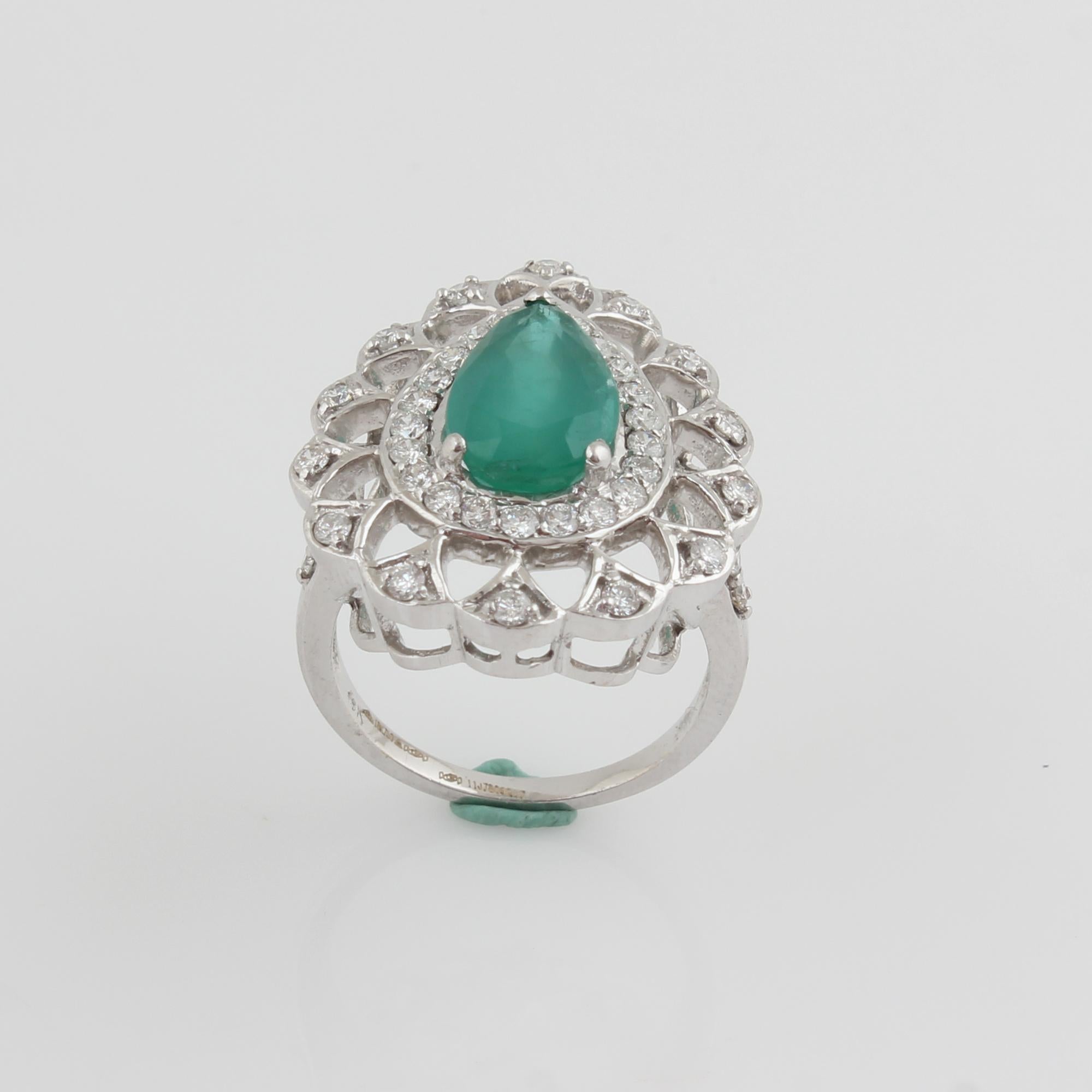 For Sale:  Pear Shape Natural Emerald Gemstone Cocktail Ring Diamond 18 Karat White Gold 2
