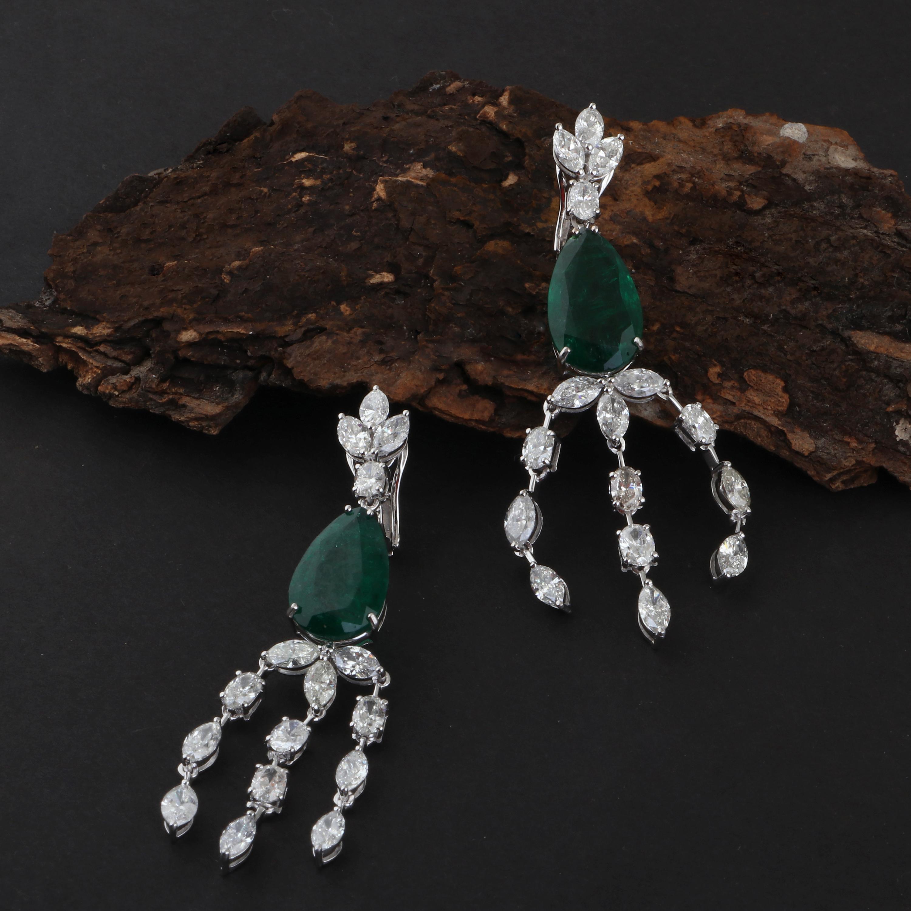 Modern Pear Shape Natural Emerald Gemstone Earrings Diamond 18 Karat White Gold Jewelry For Sale