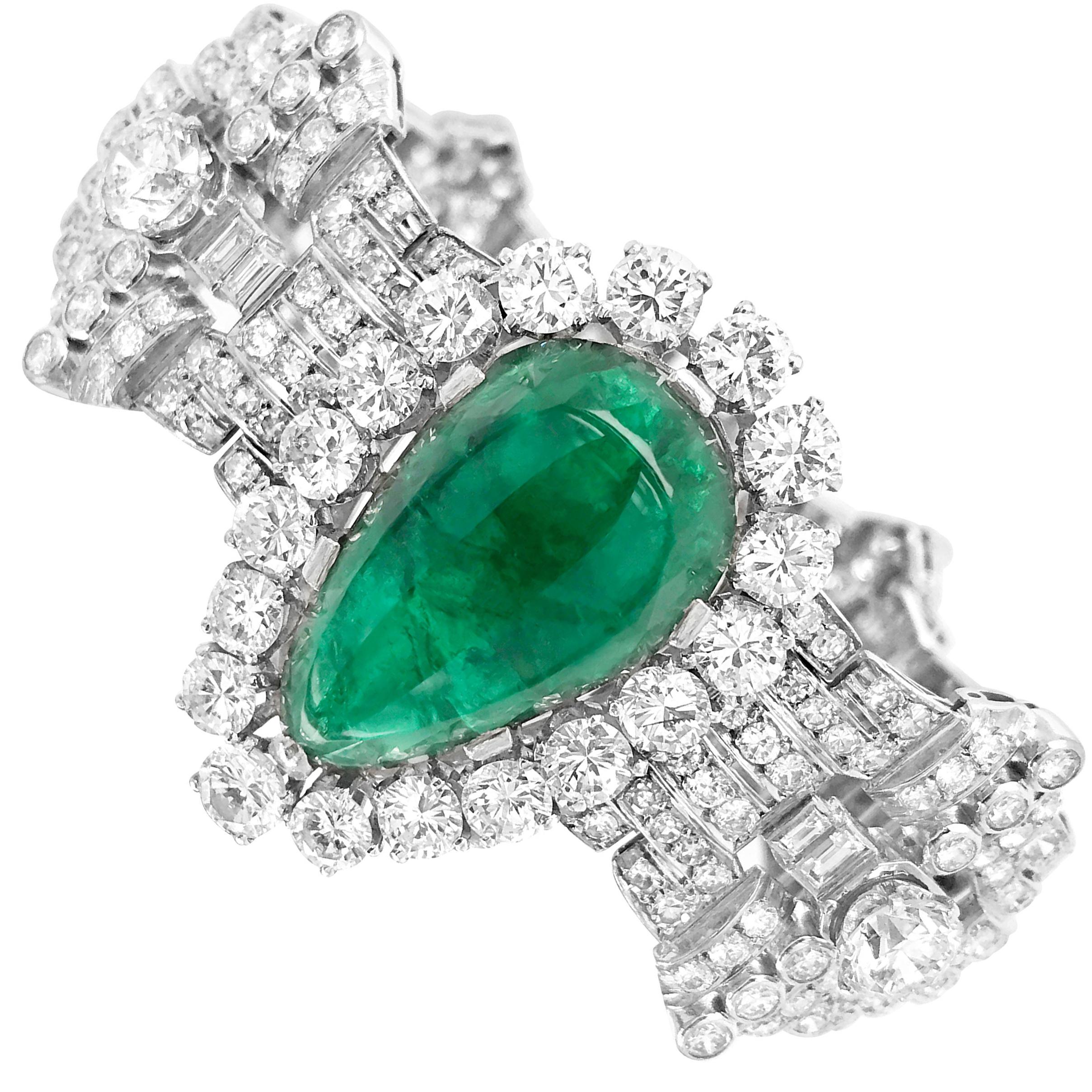 Bracelet d'émeraudes en forme de poire de 23 carats, platine et diamants, Clerc
