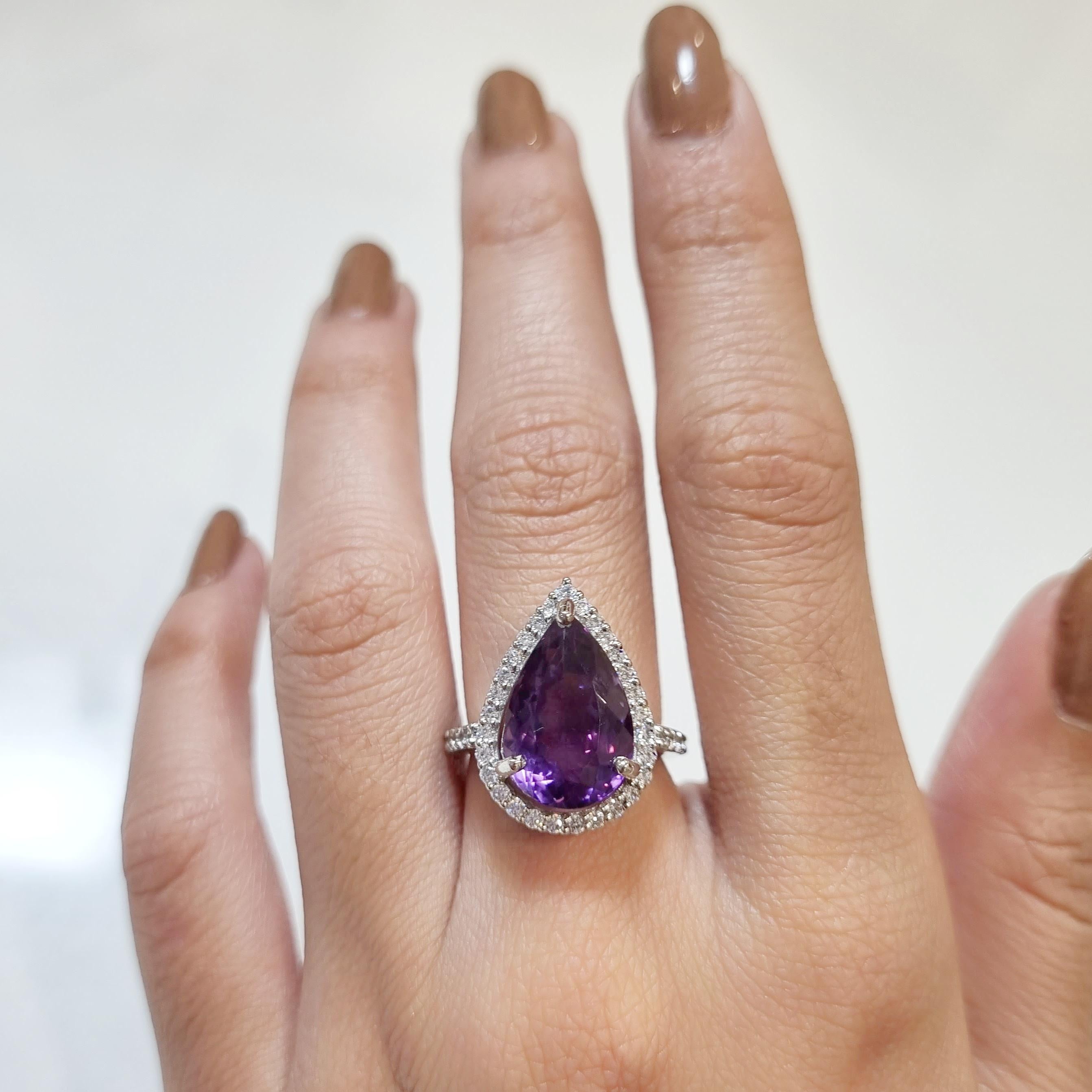 Women's Pear Shaped Amethyst Ring For Sale