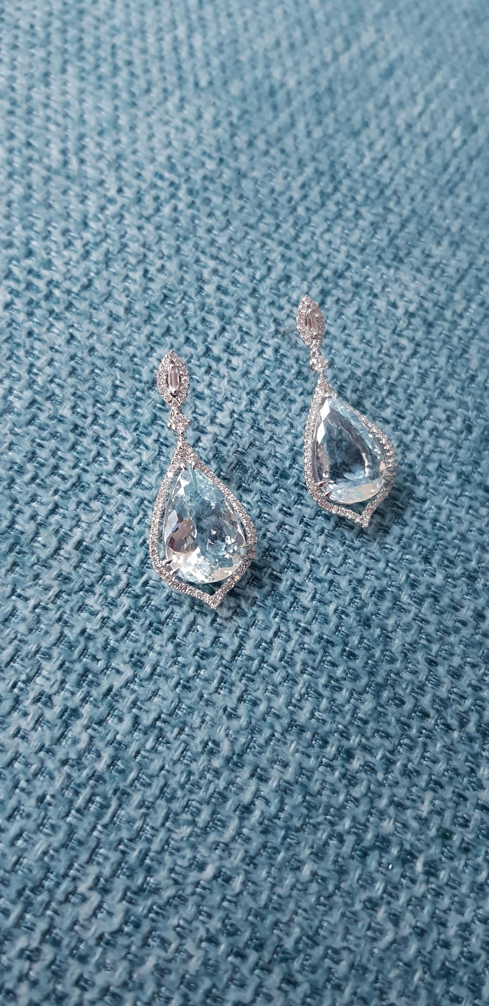 Pear Shaped Aquamarine Diamond Drop Earrings For Sale 3