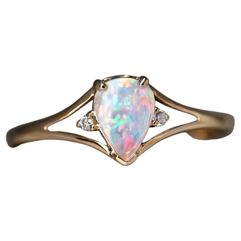 Pear Shaped Australian Solid Opal & Diamond Ring 14K Yellow Gold