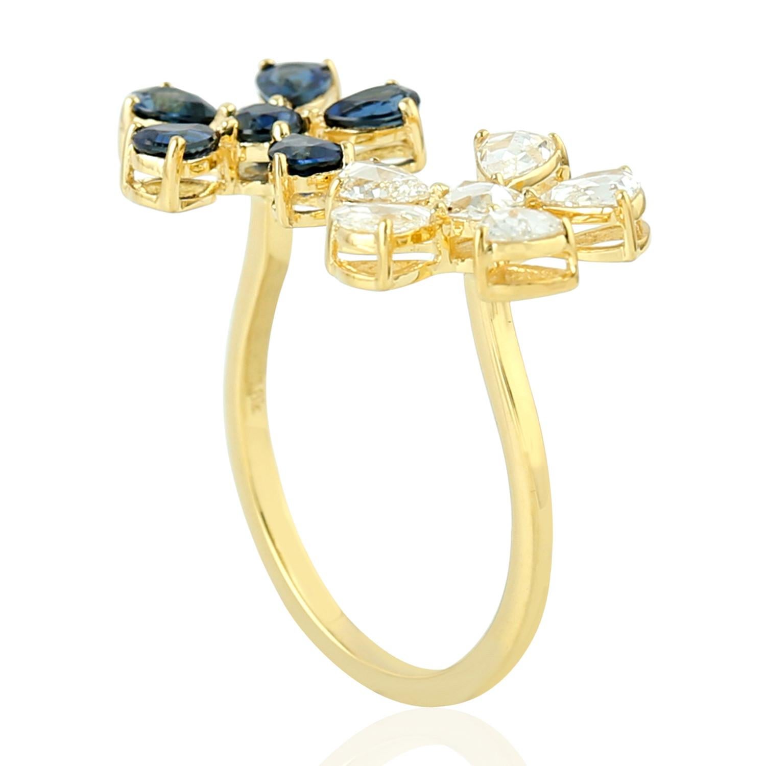 Mixed Cut Pear Shaped Blue Sapphire & Diamond Between The Finger Ring In 18k Yellow Gold For Sale