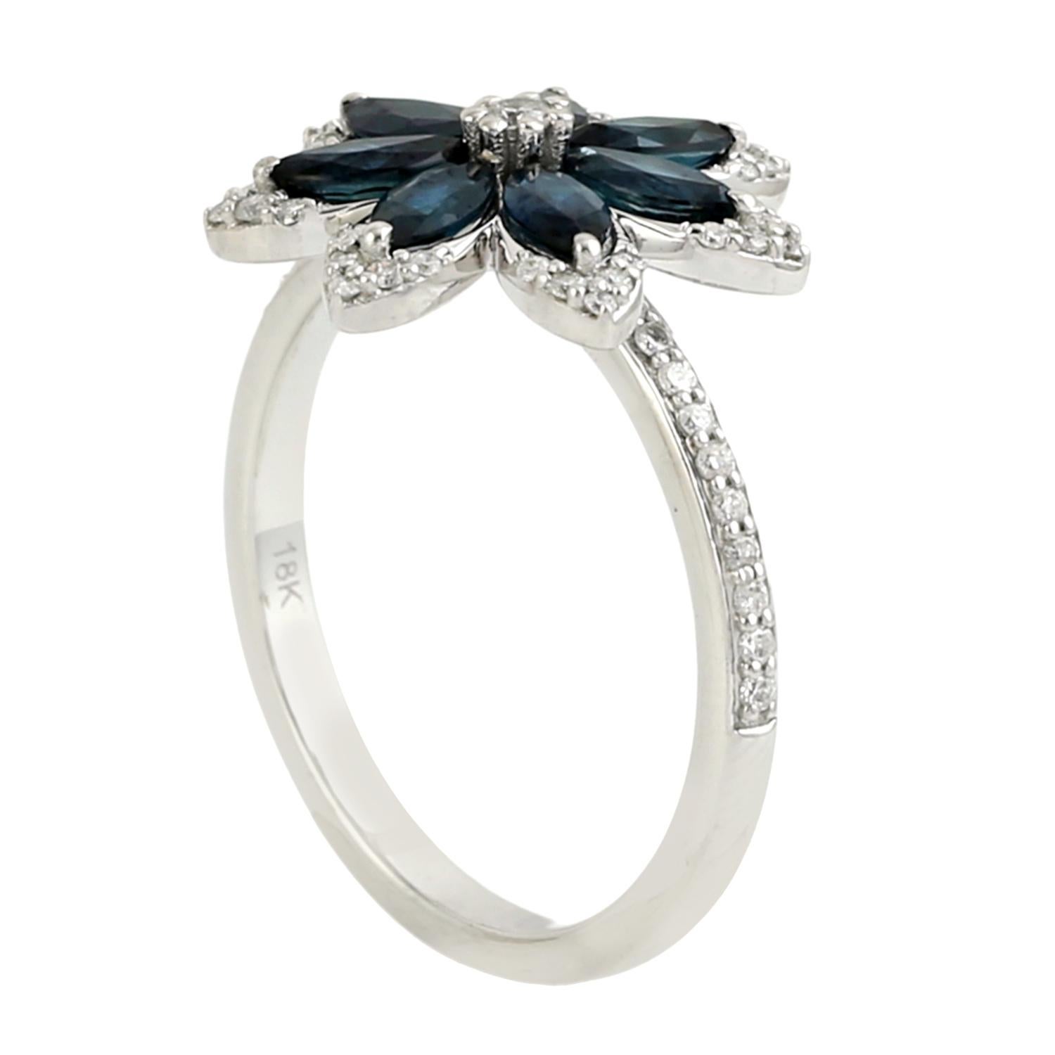 Pear Shaped Blue Sapphire & Diamond Flower Ring Made In 18K White Gold In New Condition For Sale In New York, NY