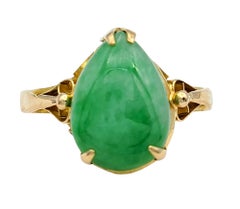 Pear Shaped Cabochon Dyed Jadeite Vintage 18 Karat Yellow Gold Ring