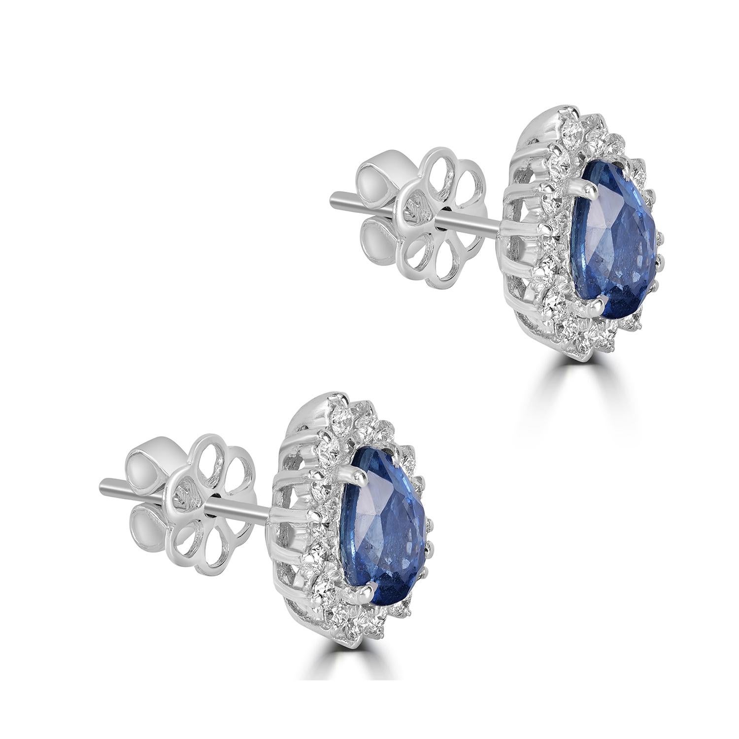 Art Déco Borchie minime con zaffiro blu di Ceylon a forma di pera e diamanti in oro 18 carati in vendita