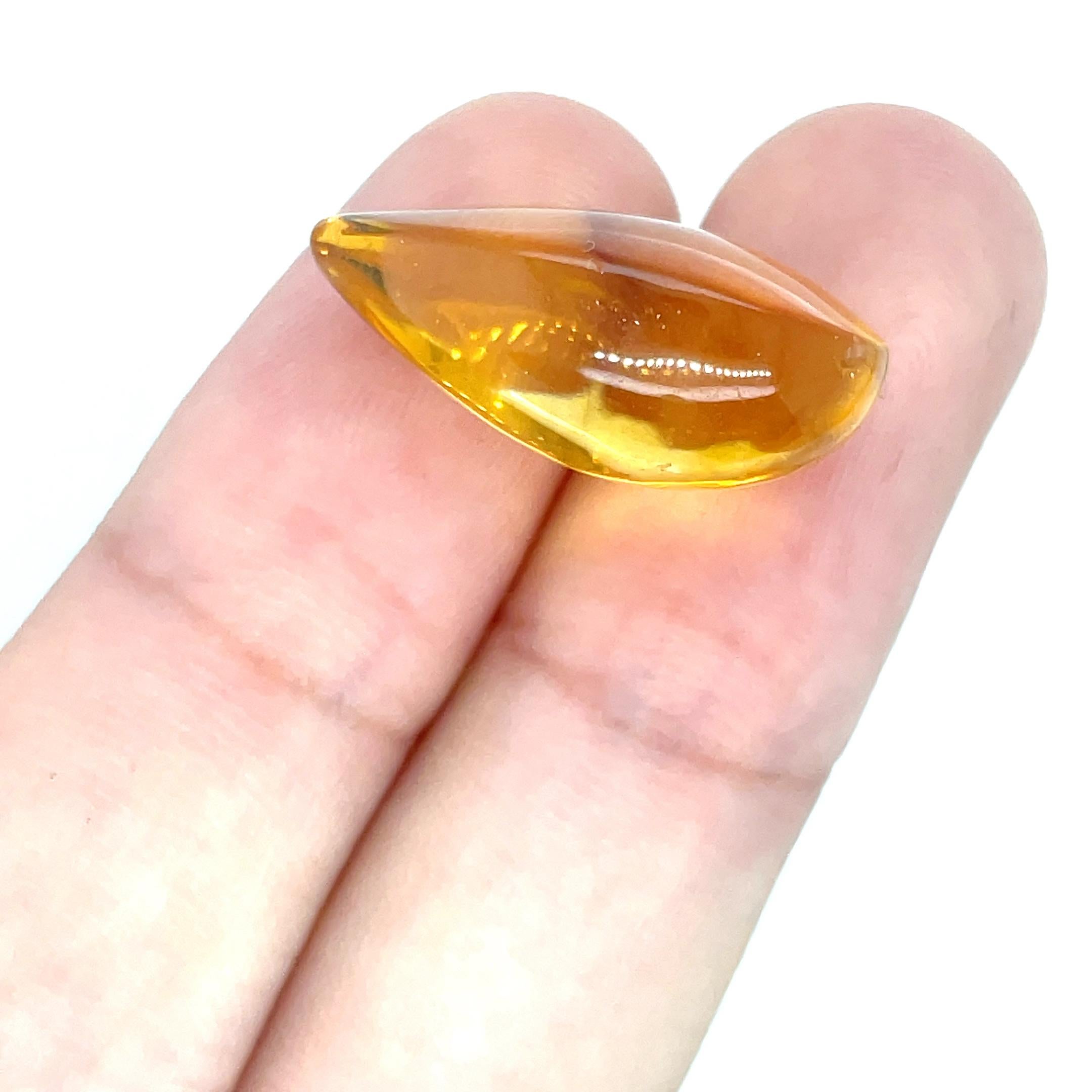 Gemme Citrino Cabochon a forma di pera Cts 118.42 in vendita 4