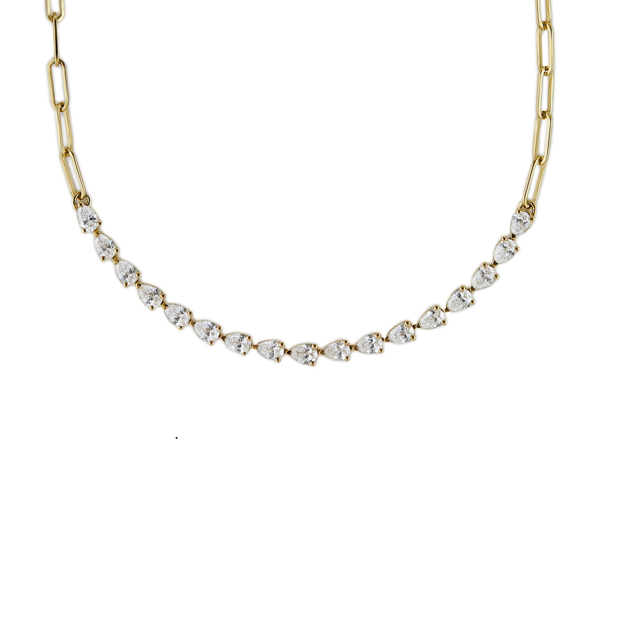 Taille poire Collier clip en or jaune et diamants en forme de poire en vente