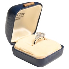 Pear Shaped Diamond (Approx 0.70-Carats) Halo Ring, 18K White Gold