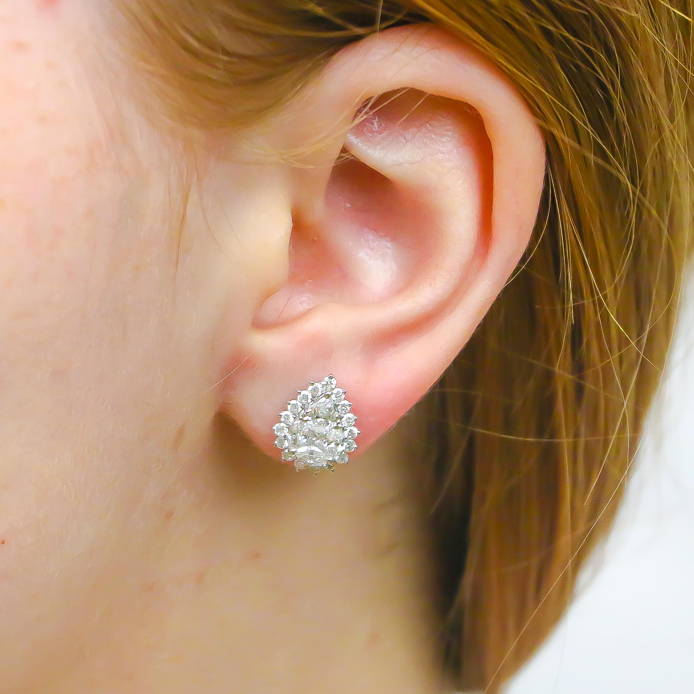Pear Shaped Diamond Earrings '1.78 Carat' In Excellent Condition In Carlsbad, CA