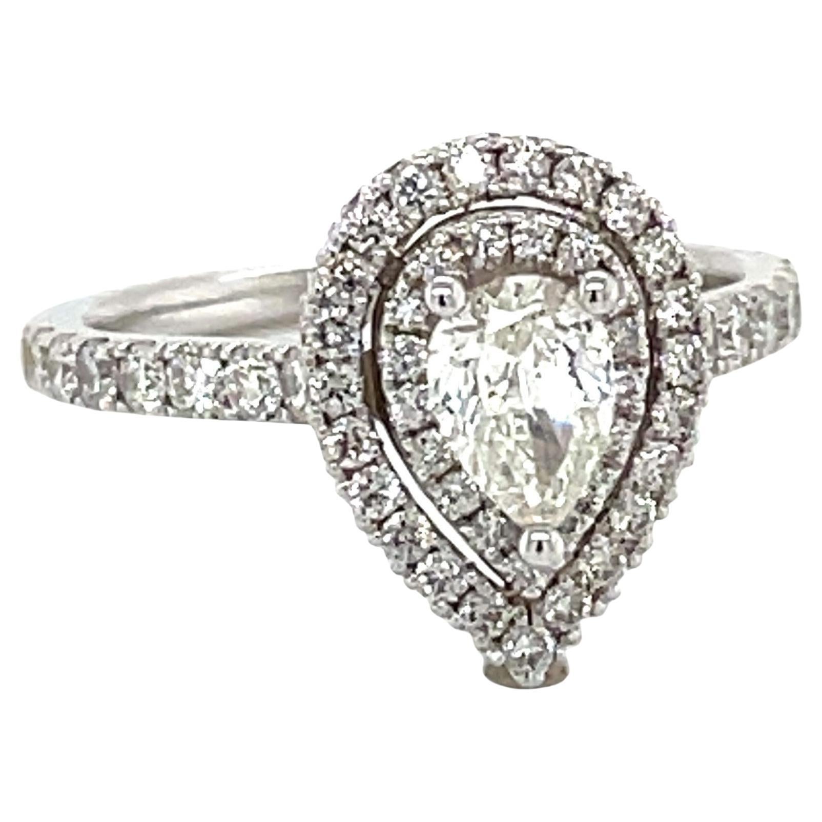 Anillo de compromiso de diamantes en forma de pera Vera Wang 1-1/5 CT TW Oro blanco de 14 quilates Corte pera en venta
