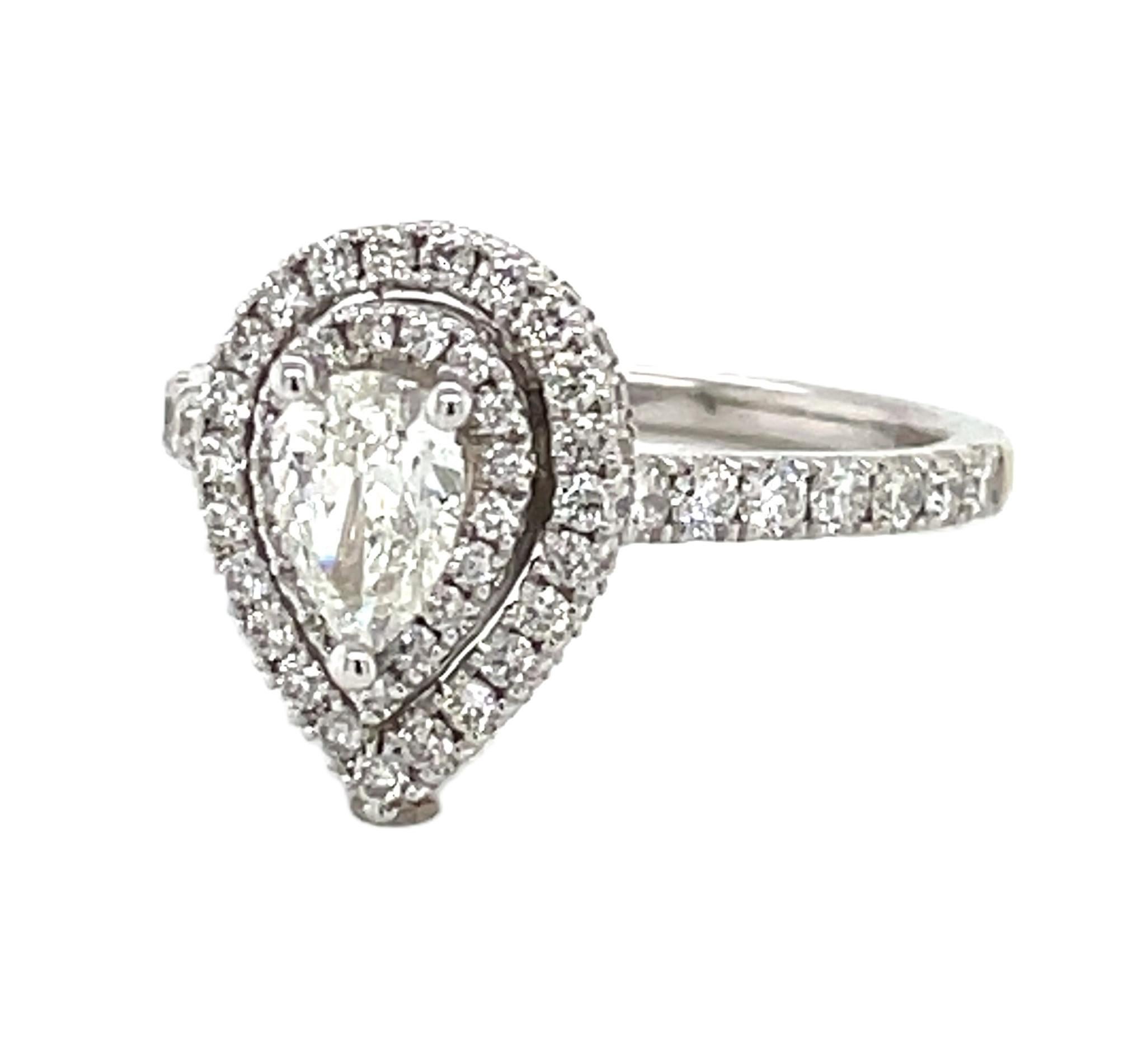 De las mujeres Anillo de compromiso de diamantes en forma de pera Vera Wang 1-1/5 CT TW Oro blanco de 14 quilates en venta