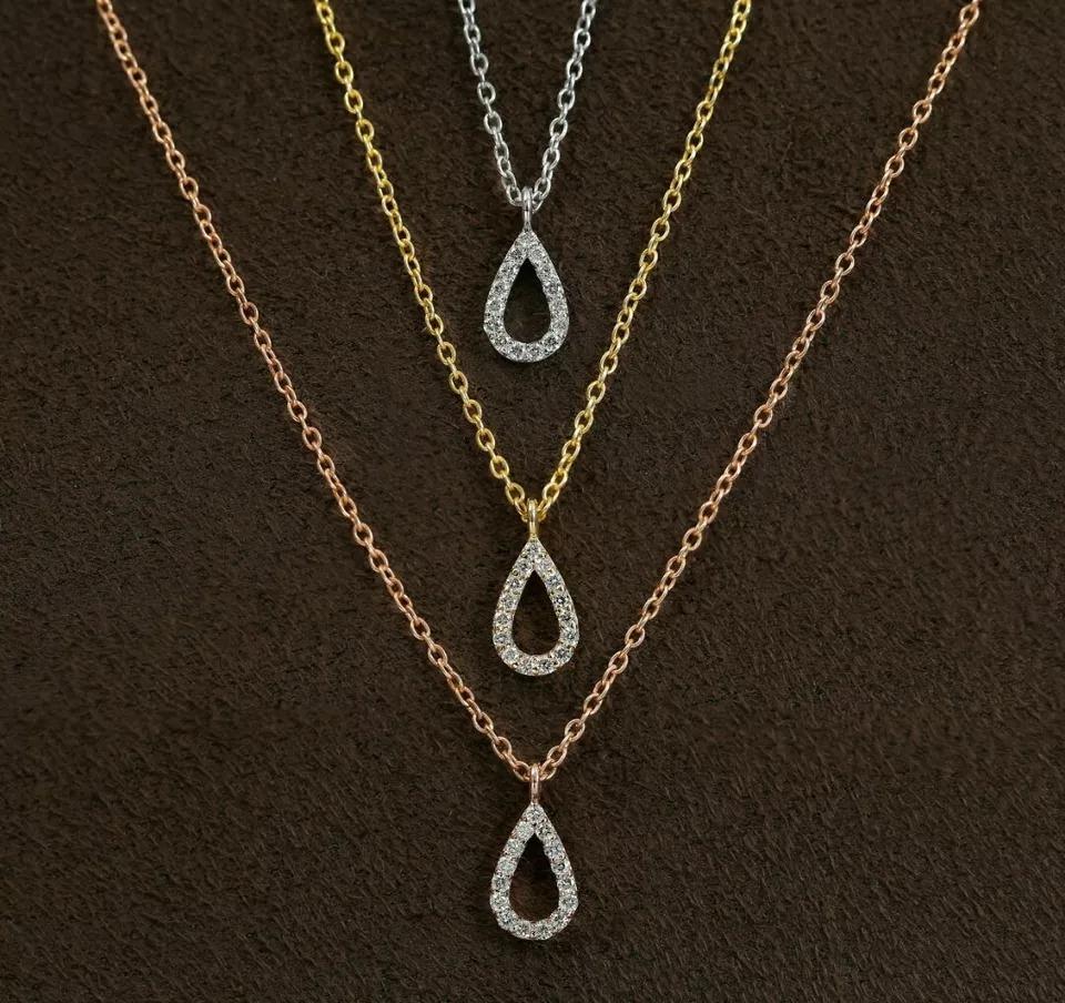 Taille ronde Collier pendentif diamant en forme de poire en or massif 14k en vente