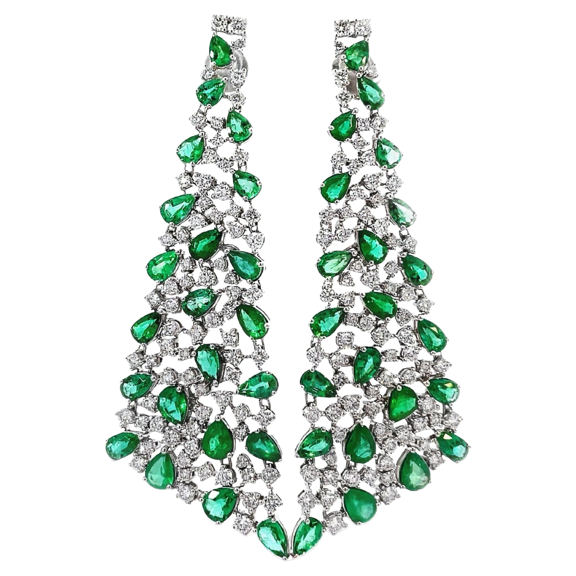 Pear Shaped Emerald 18k White Gold White Diamond Earring  For Sale