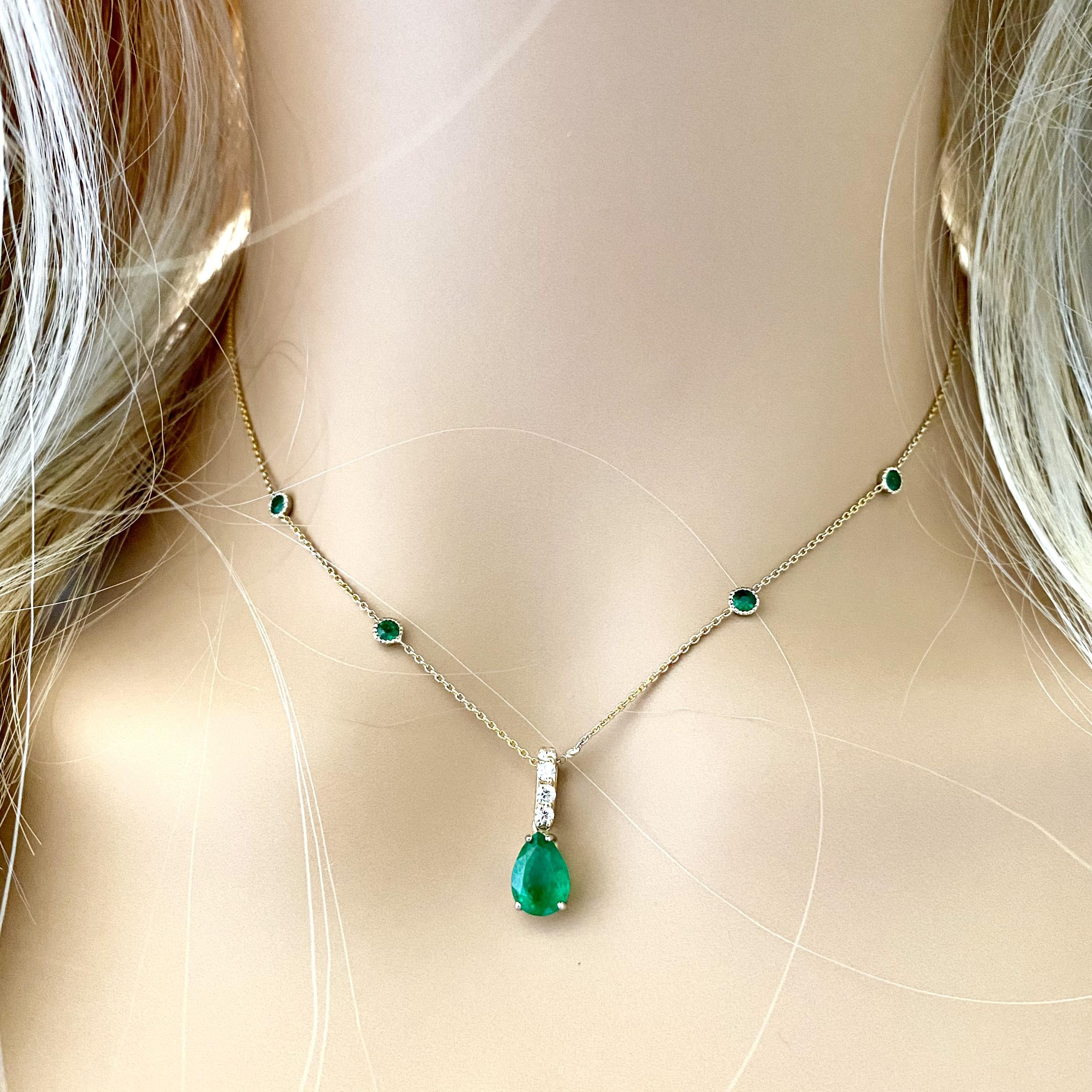 Pear Shaped Emerald Drop Diamond Bail Bezel Emerald Stations Necklace Pendant In New Condition In New York, NY