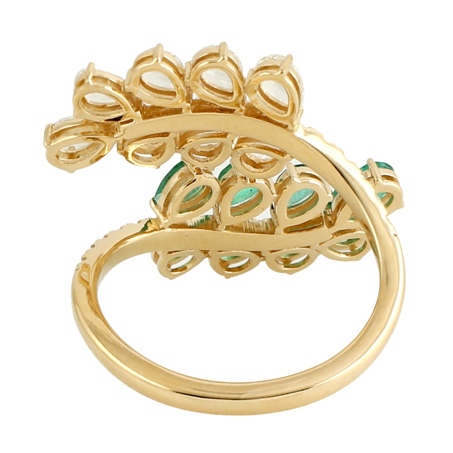 Artisan Pear Shaped Emerald & Ice Diamonds Ring With Pave Diamonds In 18k Yellow Gold For Sale
