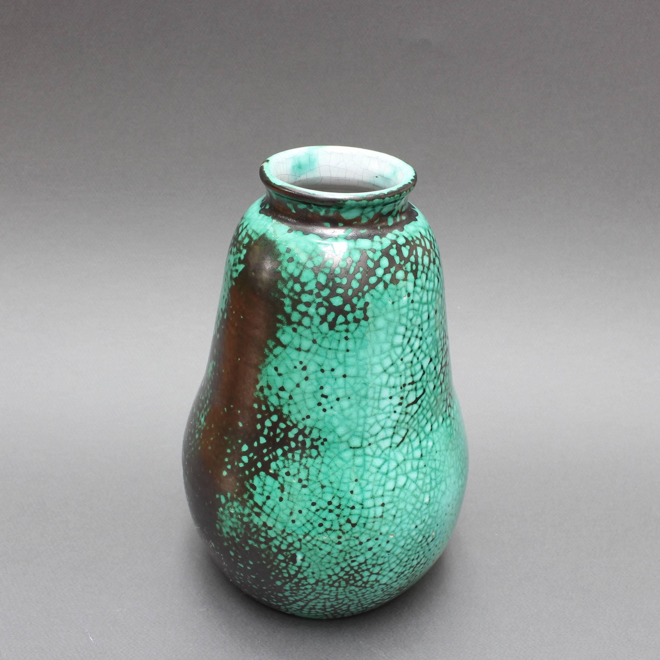 Pear-Shaped Green and Black Ceramic Vase by Primavera, circa 1930s 4