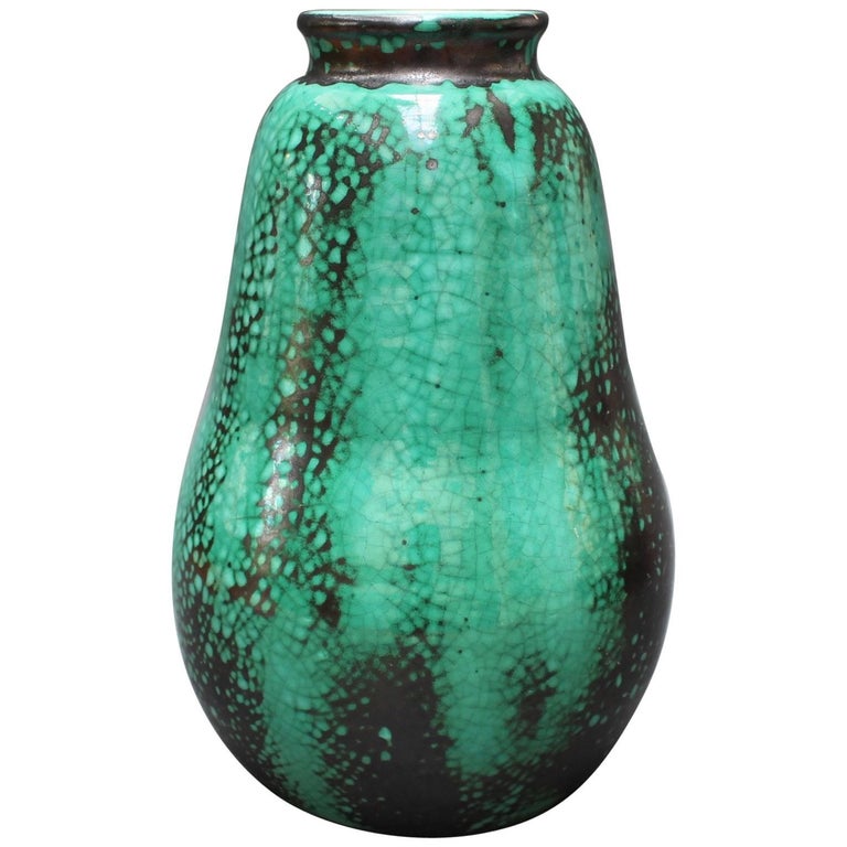 Pear-Shaped Green and Black Ceramic Vase by Primavera, circa 1930s For Sale