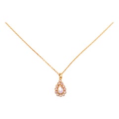 Pear Shaped Moonstone 18 Karat Yellow Gold Pendant and 14 Karat Gold Cable Chain