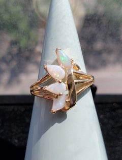 Pear Shaped Opal Ring 10k Yellow Gold