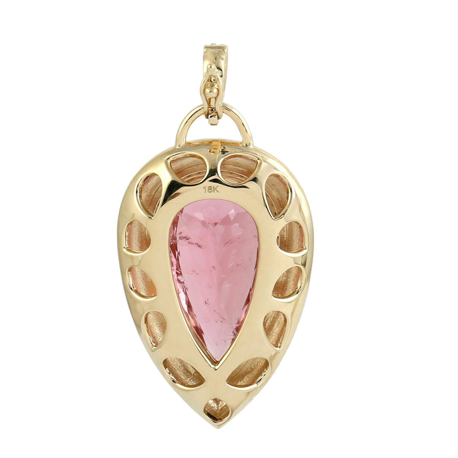 Pear Shaped Pink Tourmaline Minimal Pendant With Pink Enamel & Diamonds Corte mixto en venta
