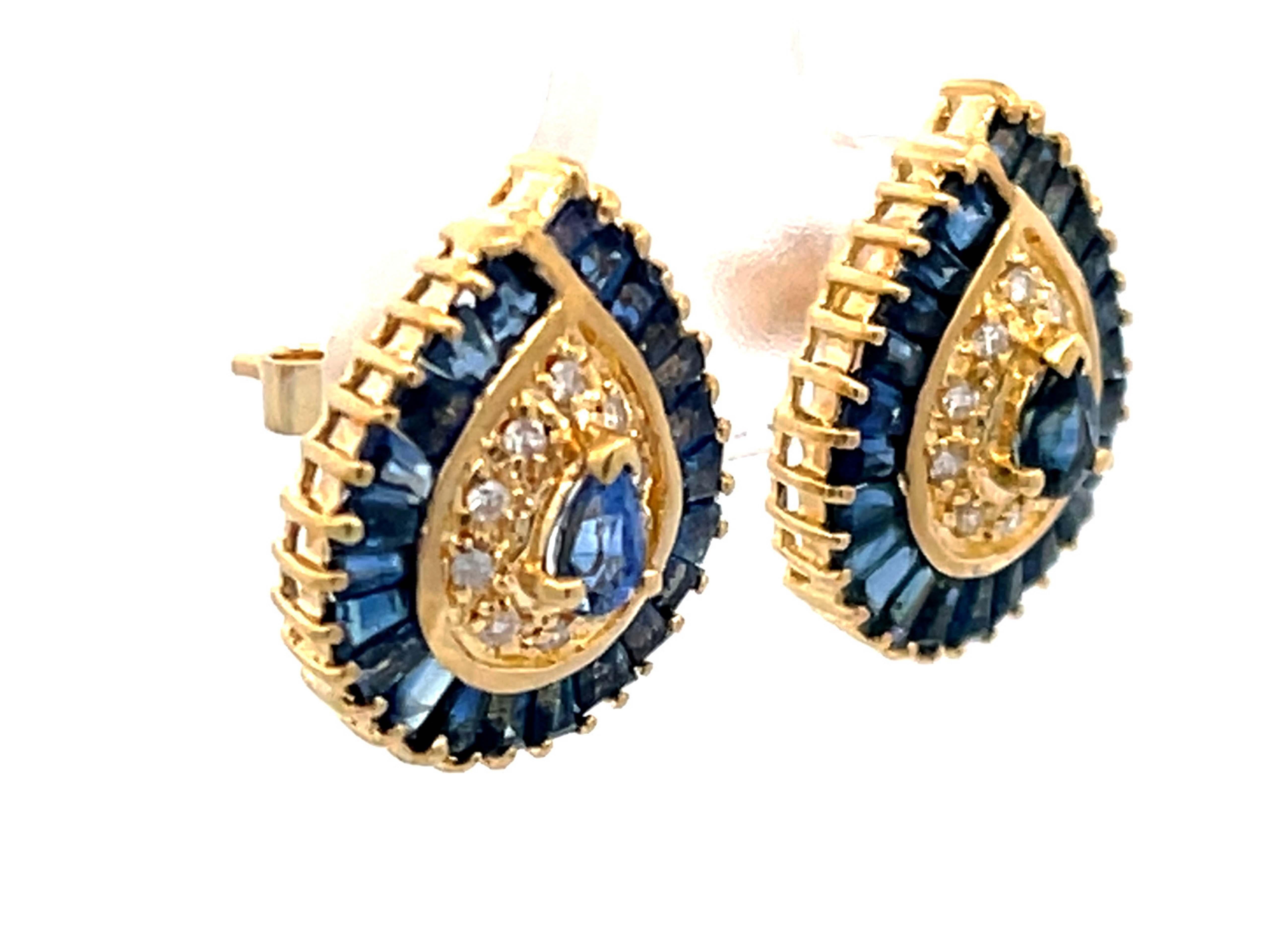 Brilliant Cut Pear Shaped Sapphire Halo and Diamond Stud Earrings in 18k Yellow Gold For Sale
