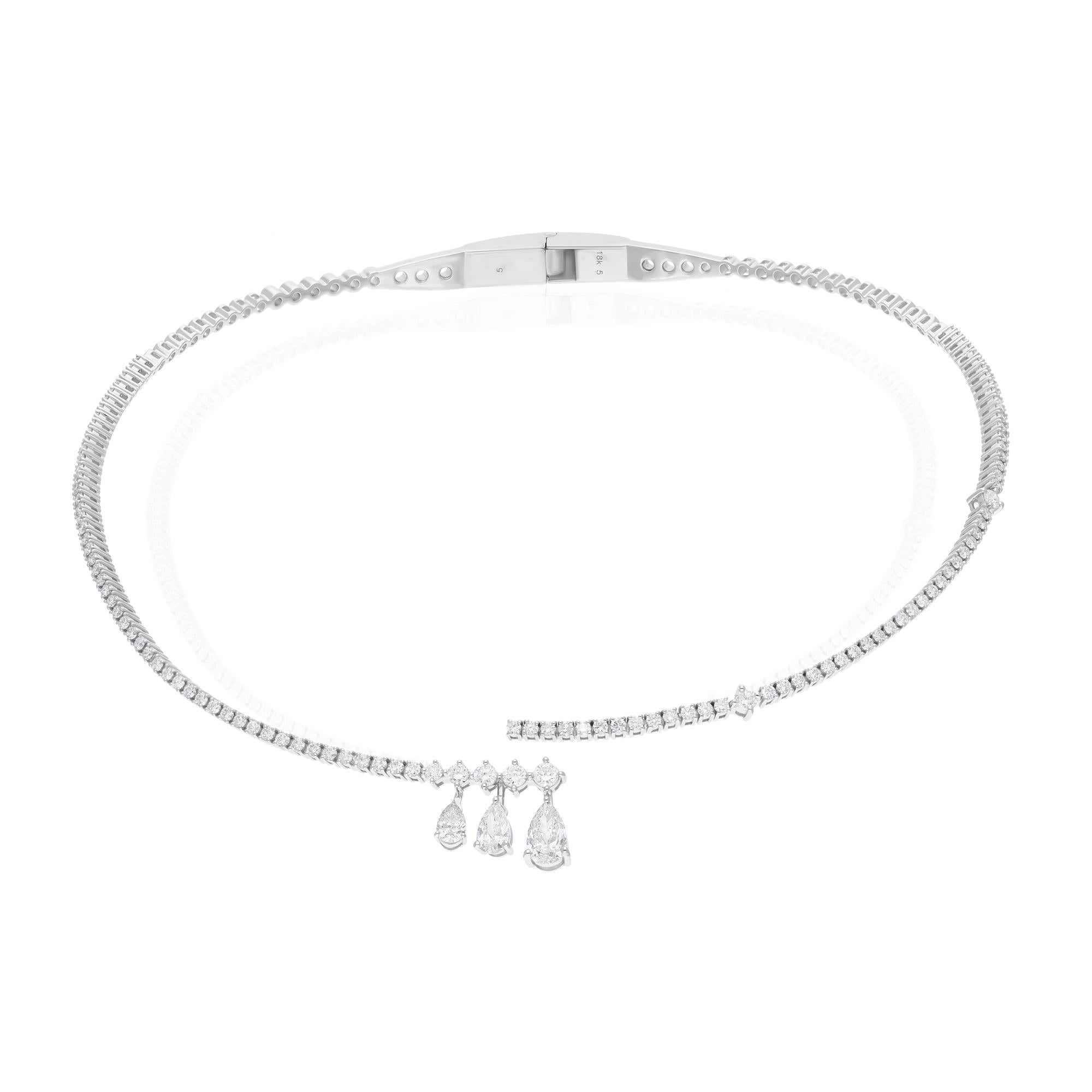 Round Cut Pear-Shaped SI/H Natural Diamond Drop Choker Necklace in 18 Karat White Gold For Sale