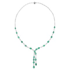 Collier d'émeraudes en forme de poire TCW 16,35 avec diamants SI/H Or blanc massif 18k