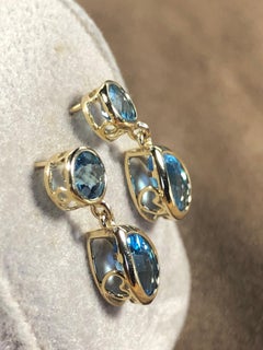 Topazio blu vivo a forma di pera Orecchino pendente in oro giallo 14K