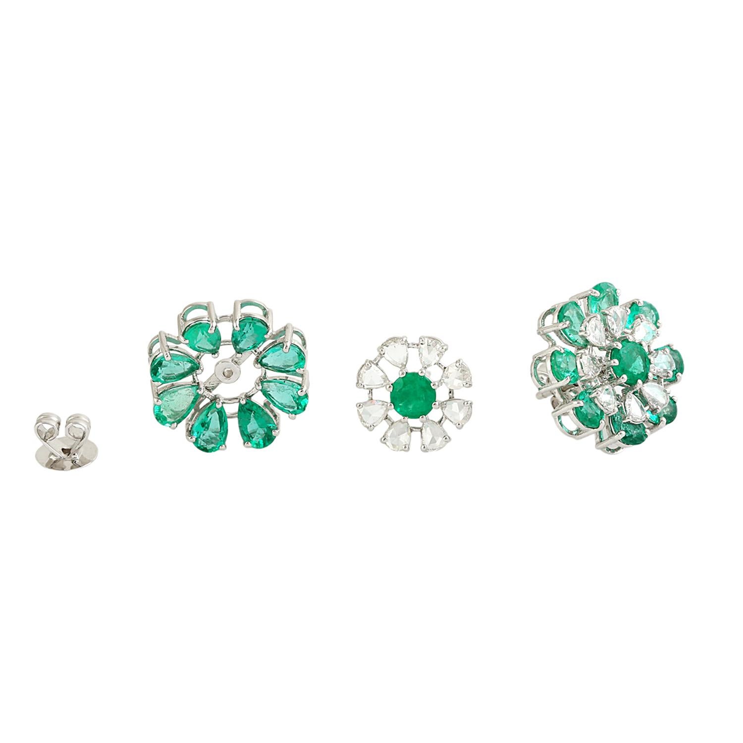 Taille mixte Boucles d'oreilles florales en or blanc 18 carats, émeraude zambienne en forme de poire et diamants en vente