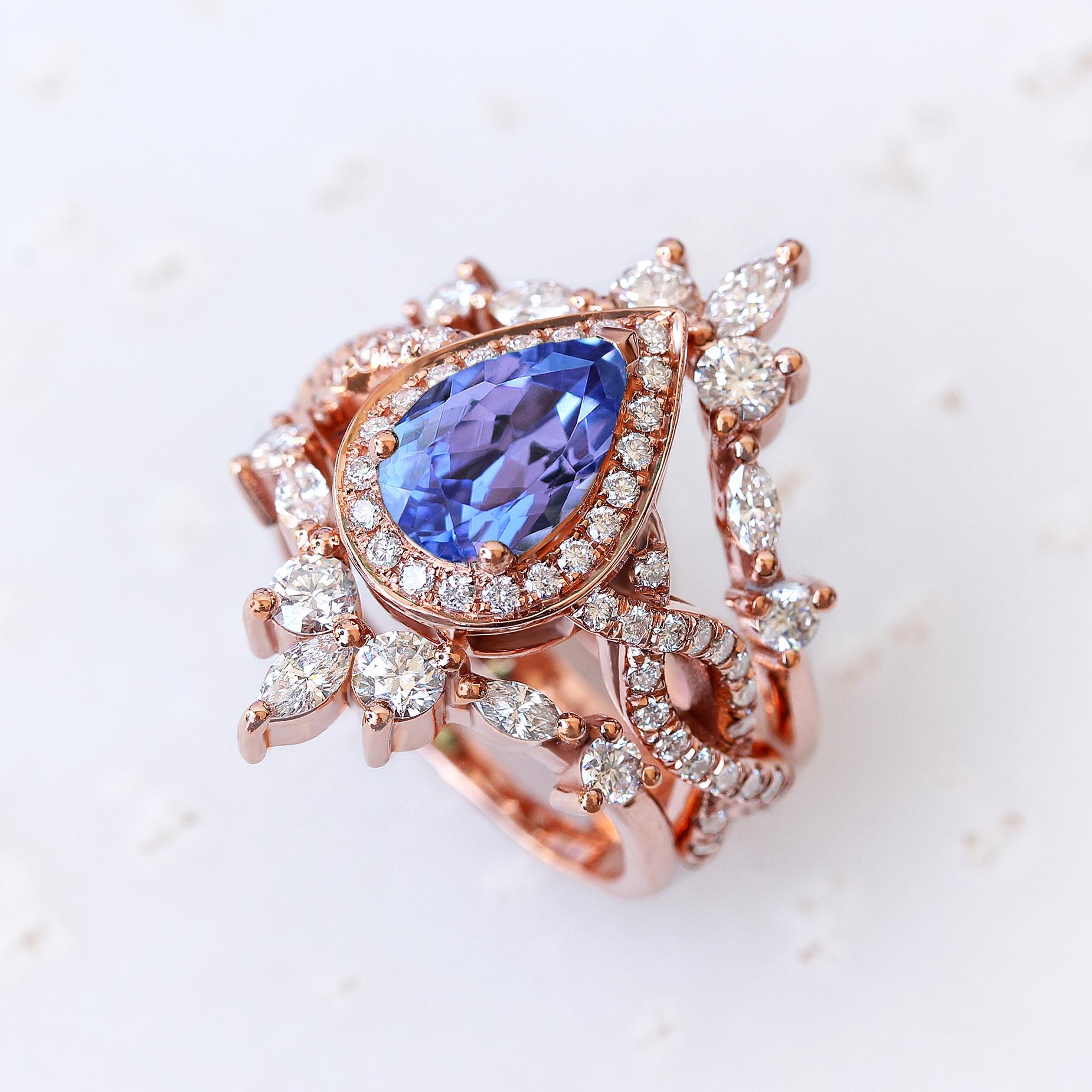 Pear tanzanite with halo twist infinity shank wedding ring set, Iceland In New Condition For Sale In Hertsliya, IL