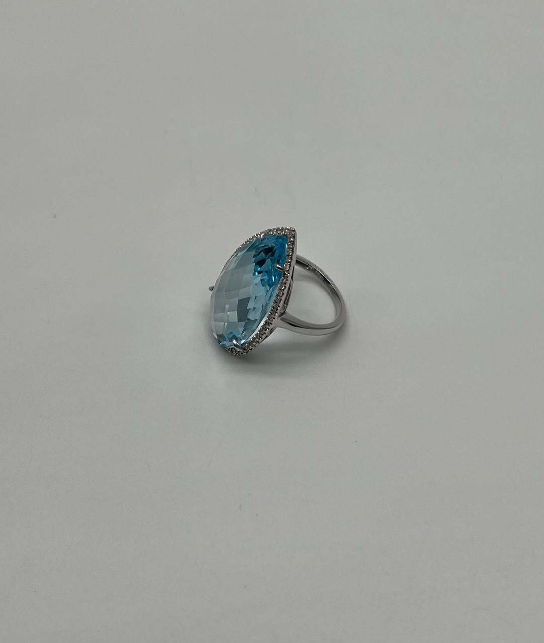 Pear Teardrop Light Blue Topaz White Diamonds Halo 14K White Gold Statement Ring In New Condition For Sale In Oakton, VA