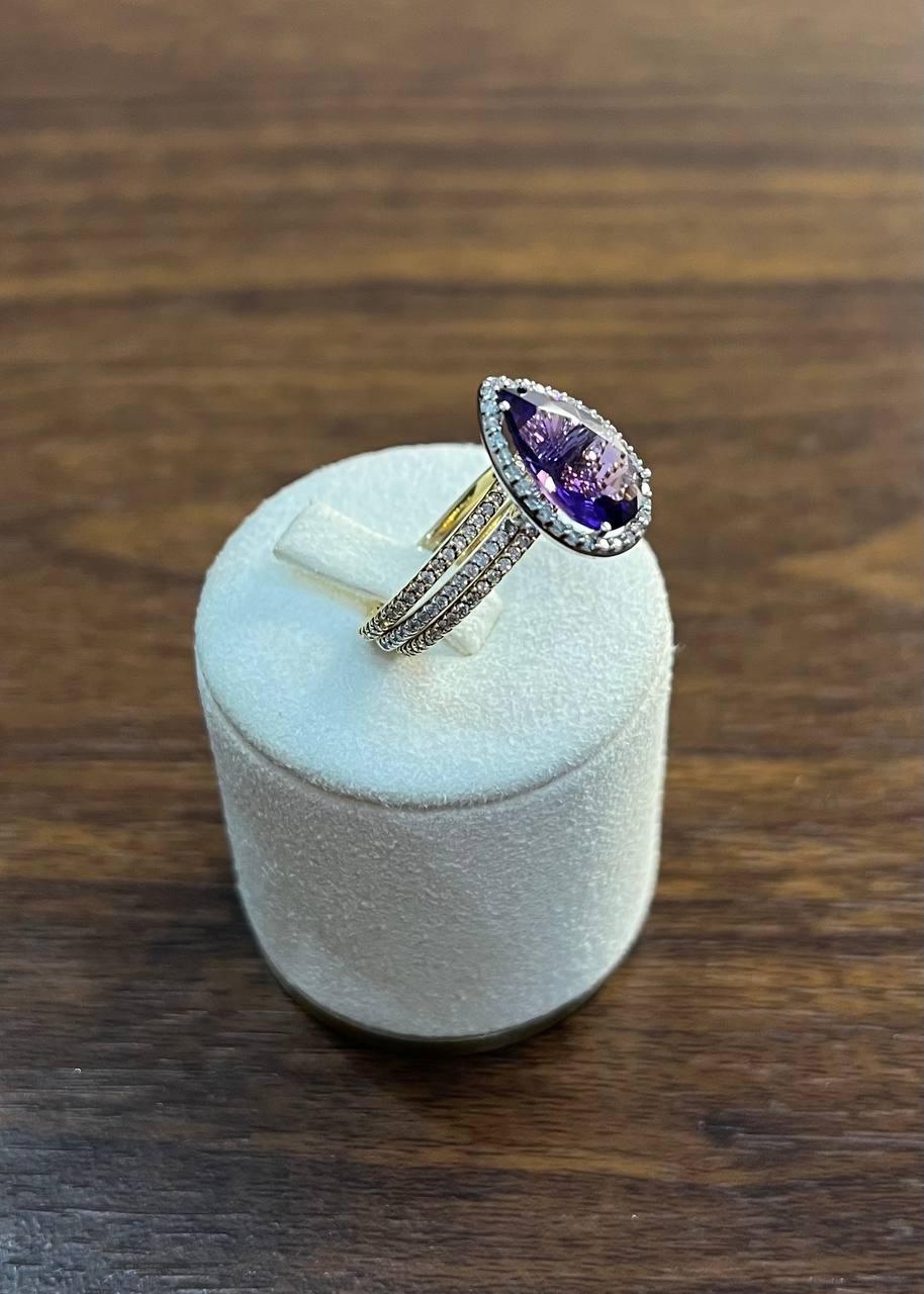 Anello a più fasce in oro 14K con diamante a forma di pera a goccia viola ametista in vendita 2