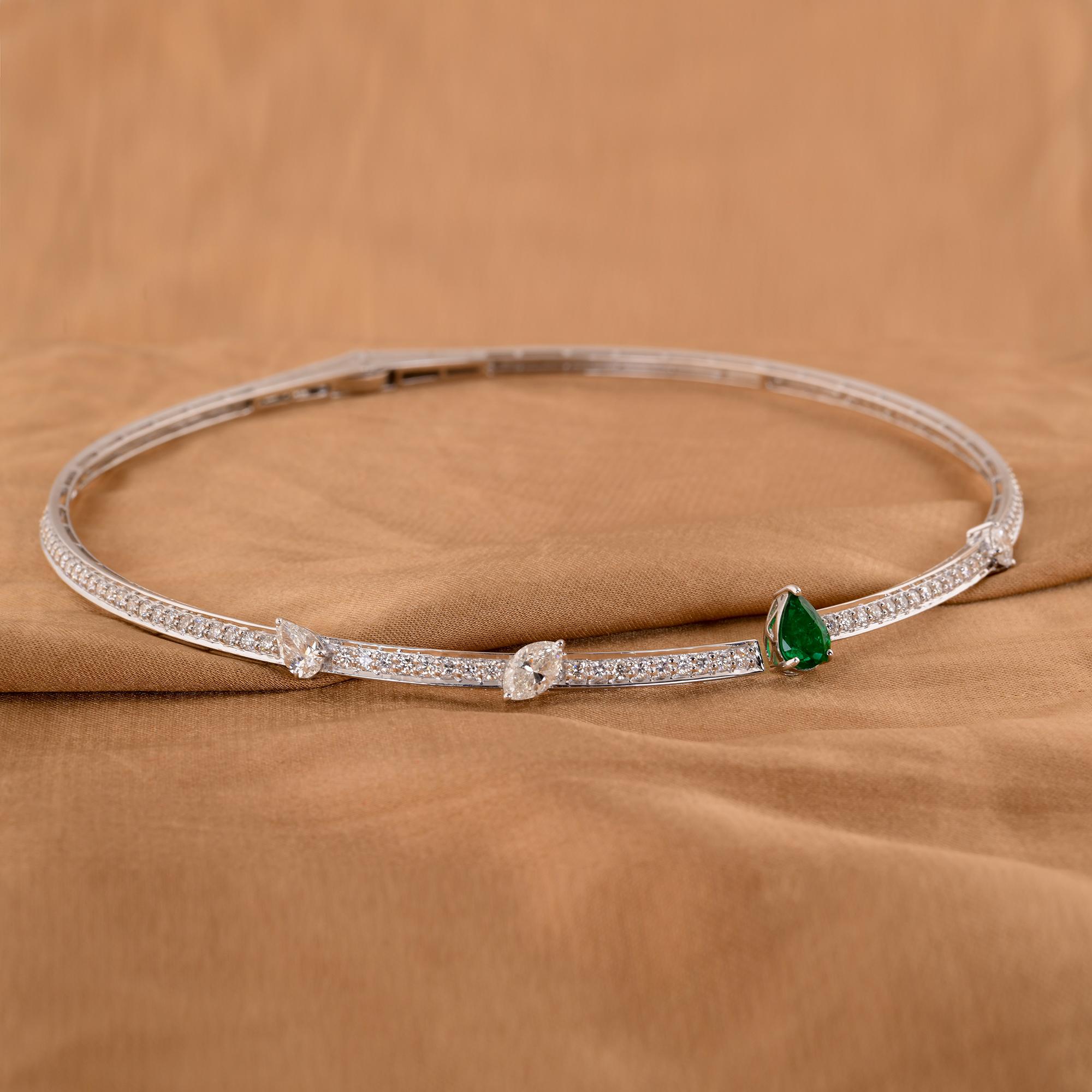 Women's Pear Zambian Emerald Choker Necklace Diamond 18 Karat White Gold Fine Jewelry For Sale