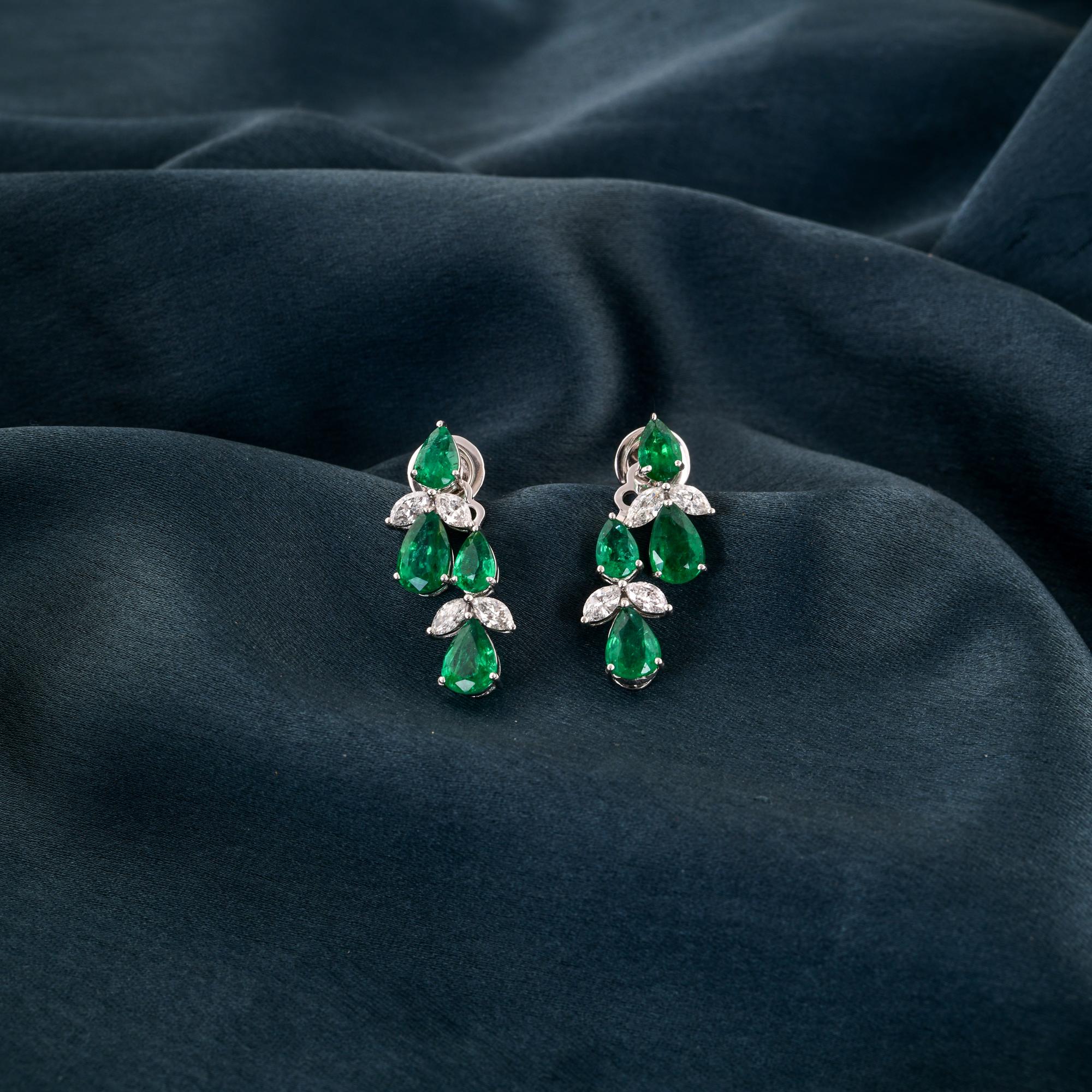 Pear Zambian Emerald Earrings SI Clarity HI Color Diamond 14 Karat White Gold In New Condition For Sale In Diera, Dubai