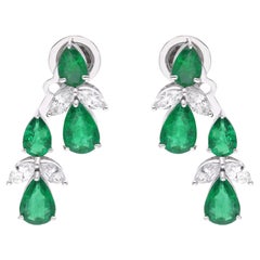 Orecchini con smeraldo dello Zambia a pera SI Chiarezza HI Colore Diamante Oro bianco 14 carati